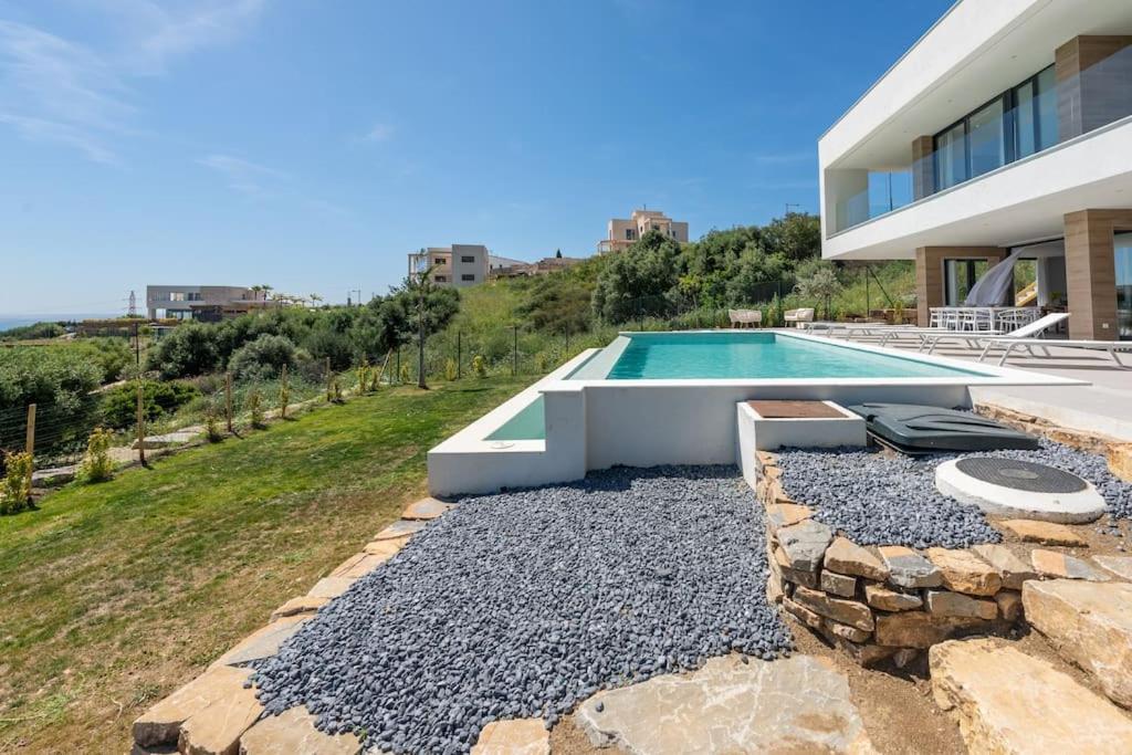 Modern villa with private pool close to Estepona