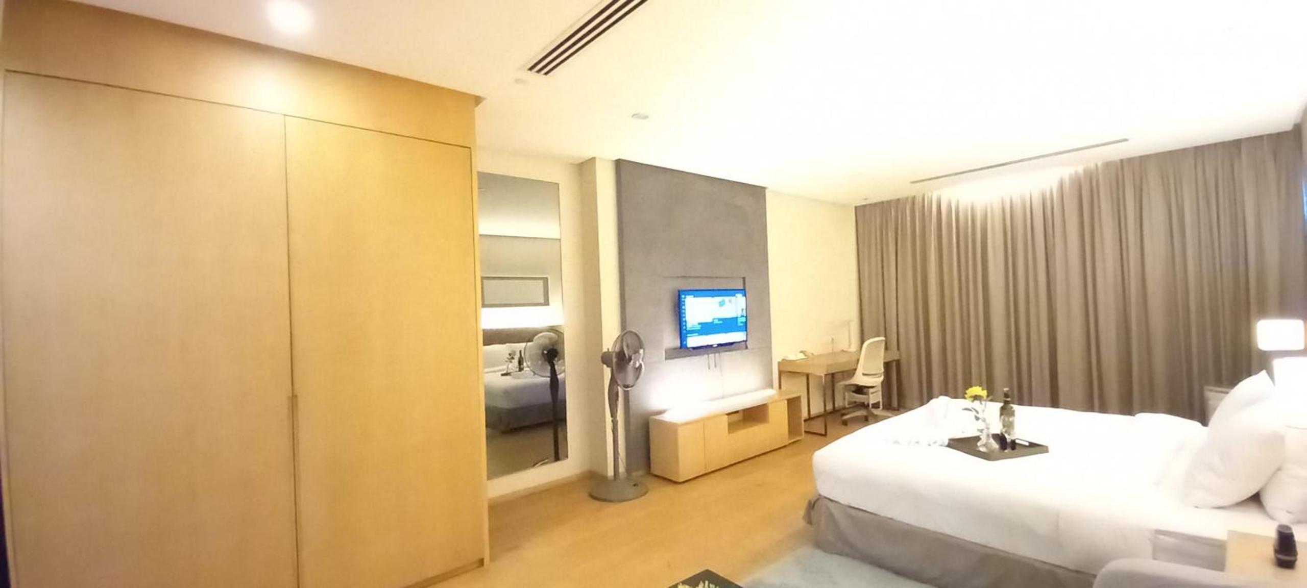 Cozy Apartment with Jacuzzi and Sauna at 188 Suites Klcc