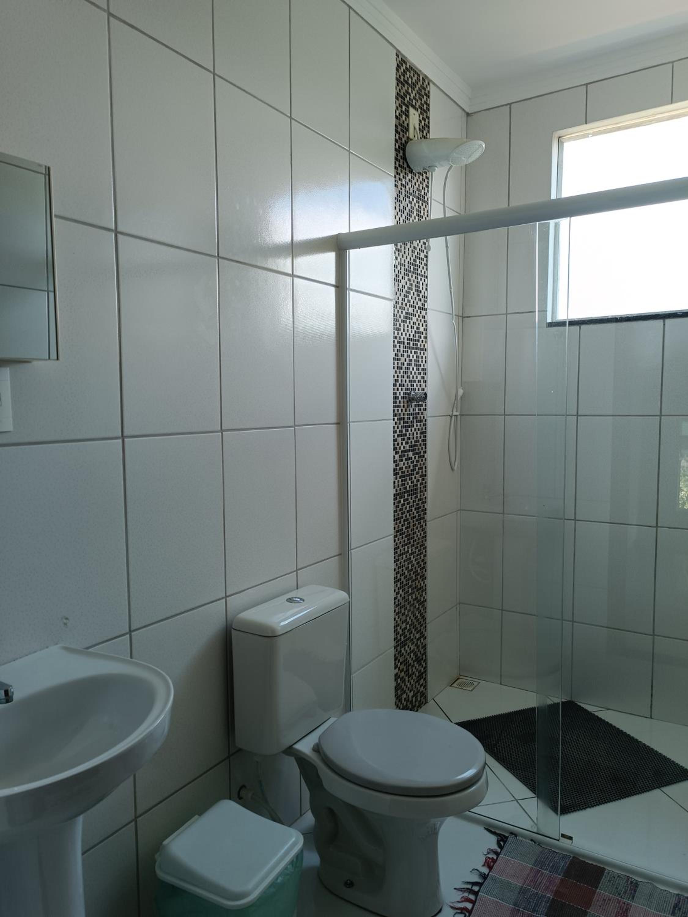 Casa familiar com piscina Penedo RJ