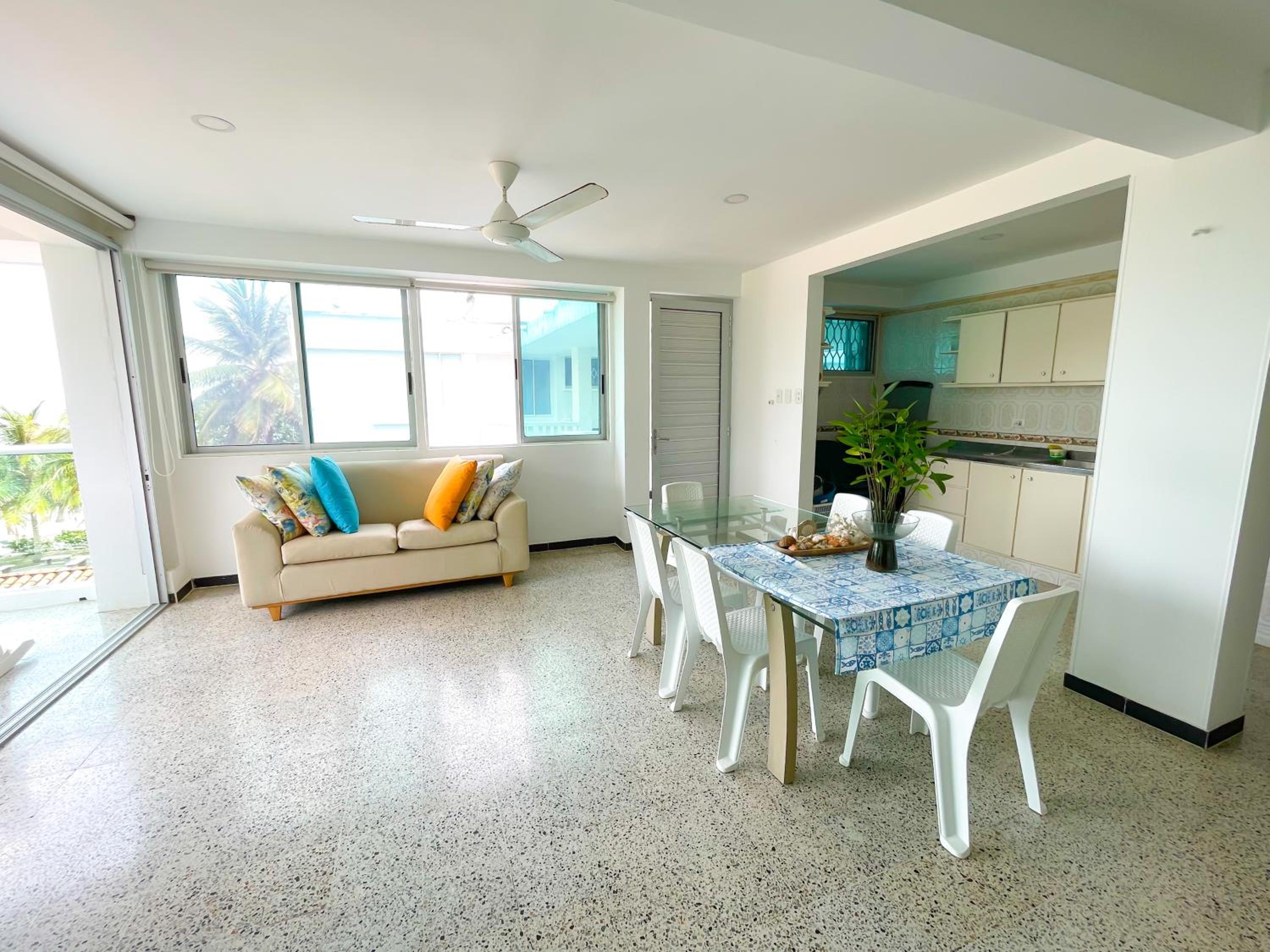 Hermoso Apartamento Frente al Mar 2 Habitaciones C44