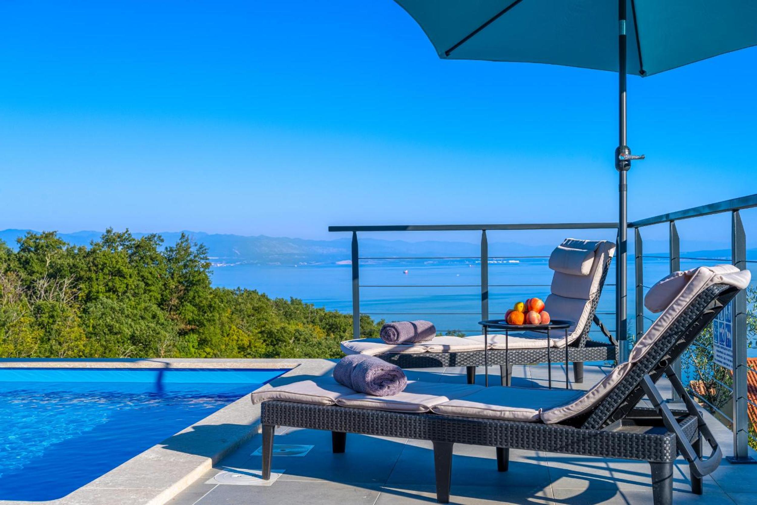 Villa Ziganto with a view of the Kvarner Bay view 5