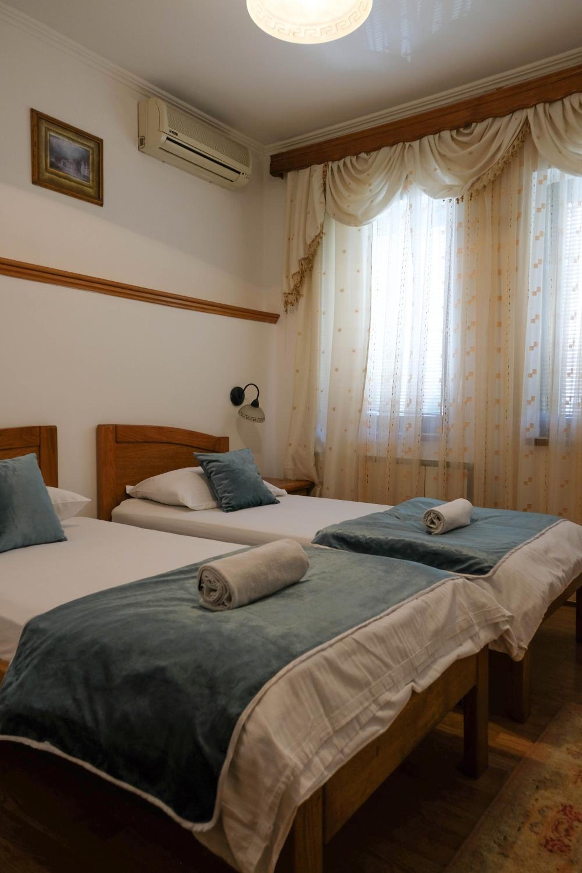 Bed and Breakfast Vijecnica