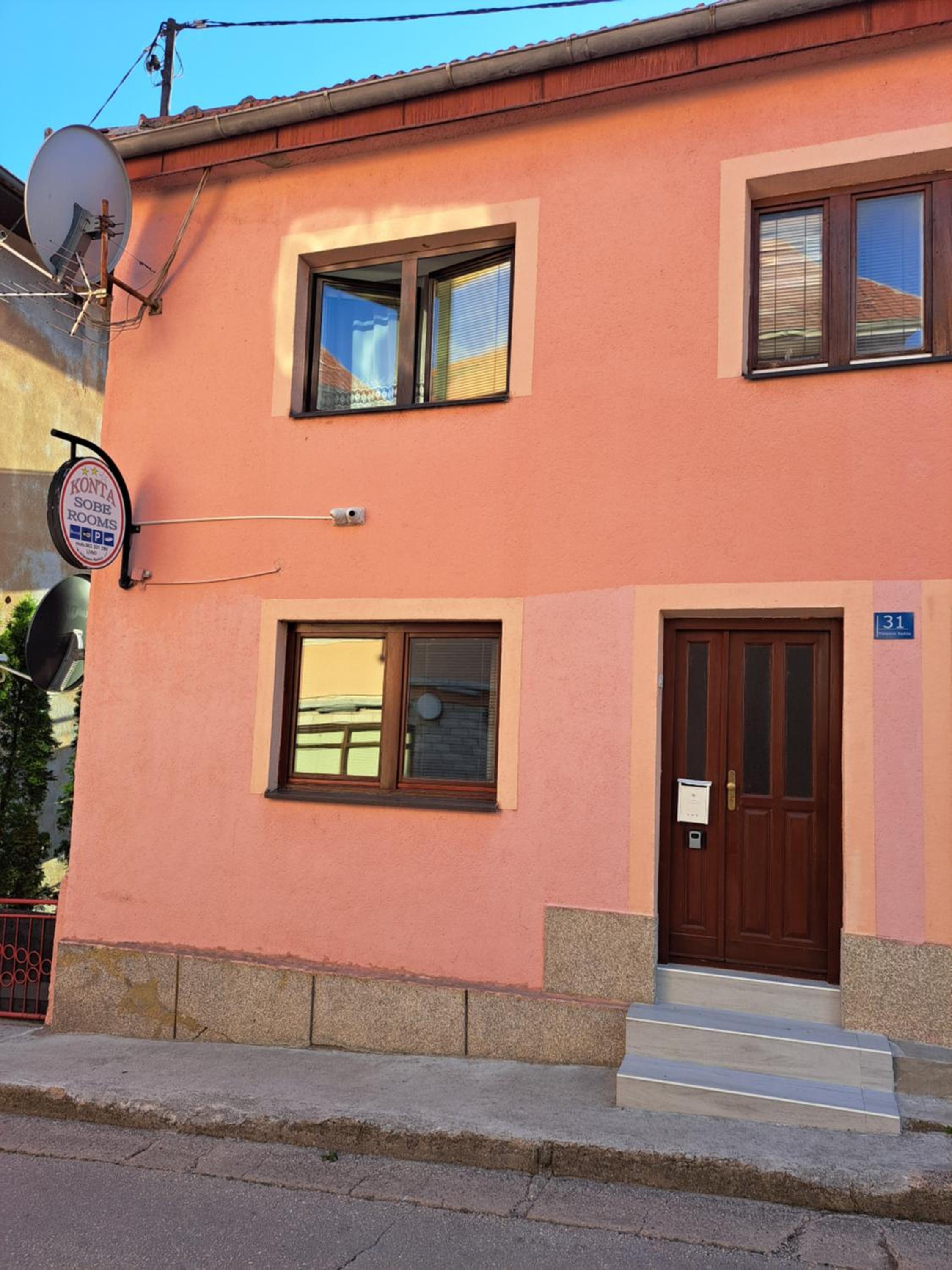 Apartmani Konta