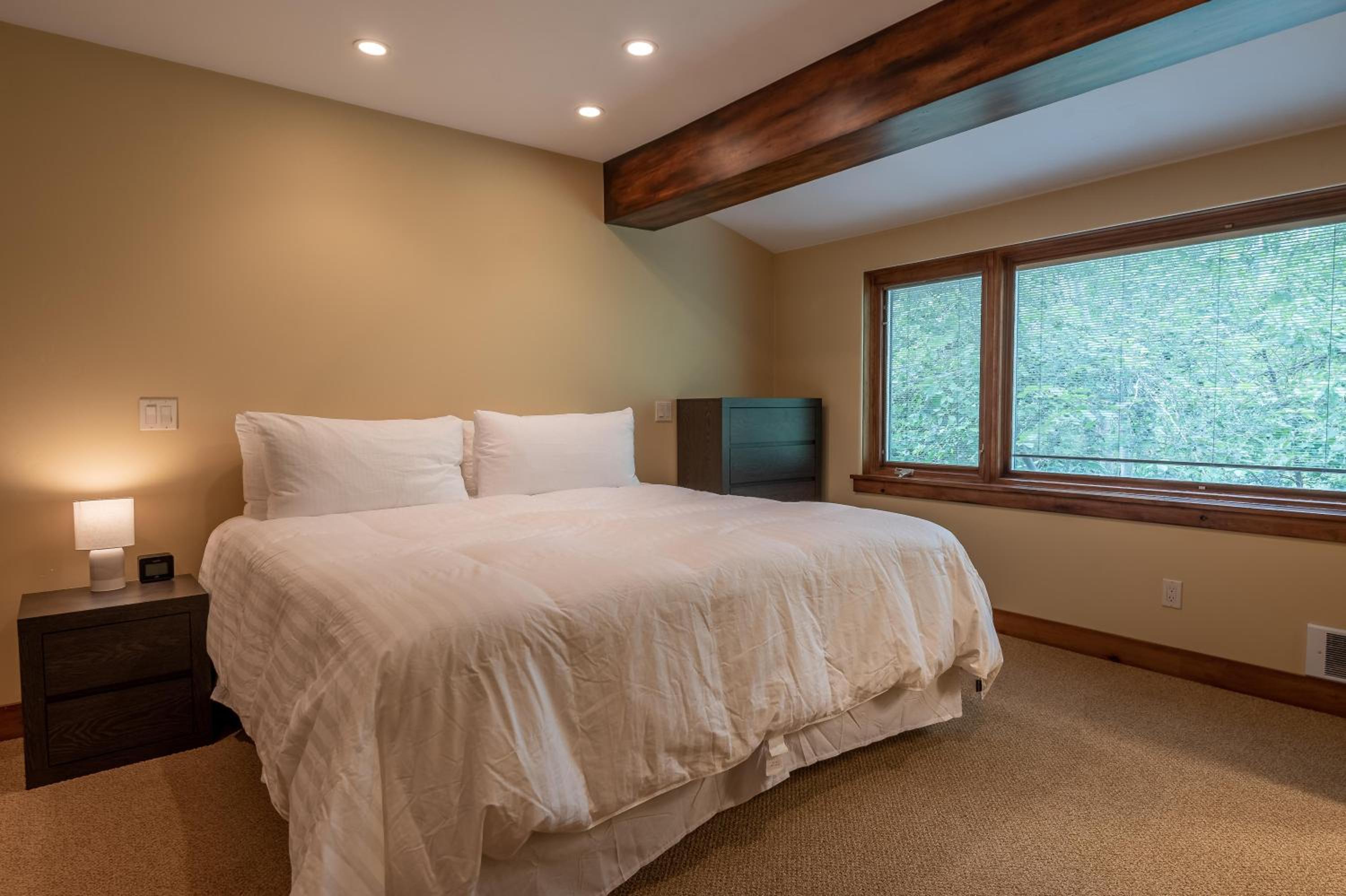 Ketchum Vacations - Andora Villa Condo 108 - Property Image 10