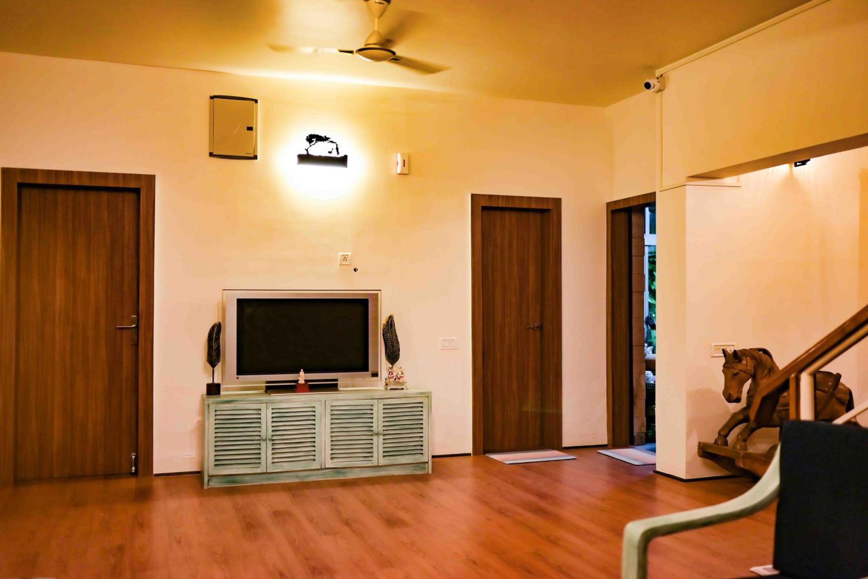 Prakriti Villa
