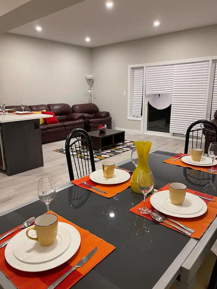 Woodstock Vacations - Vacation or Staycation House in Woodstock - Property Image 11