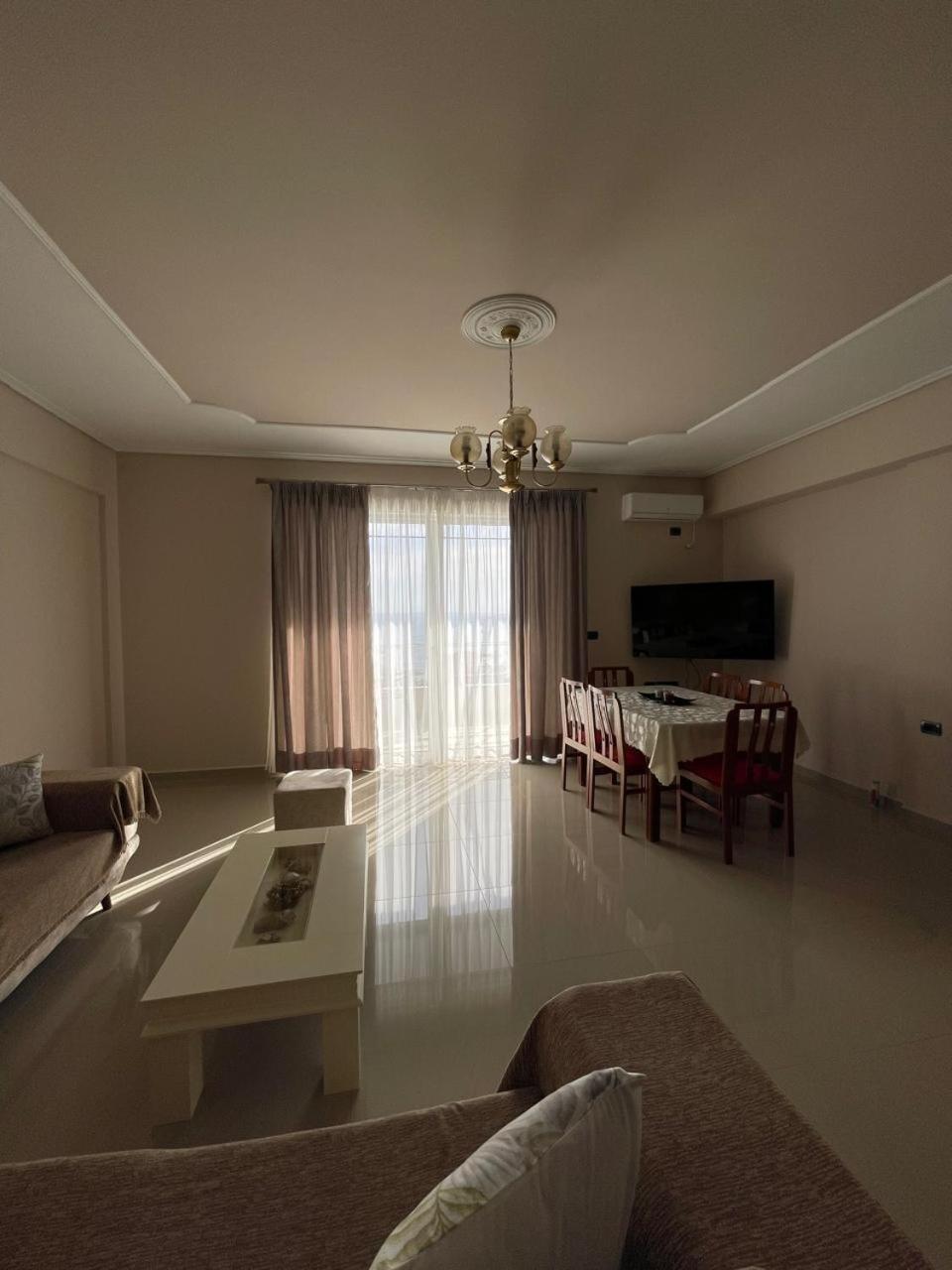 SeaSide Apartments
