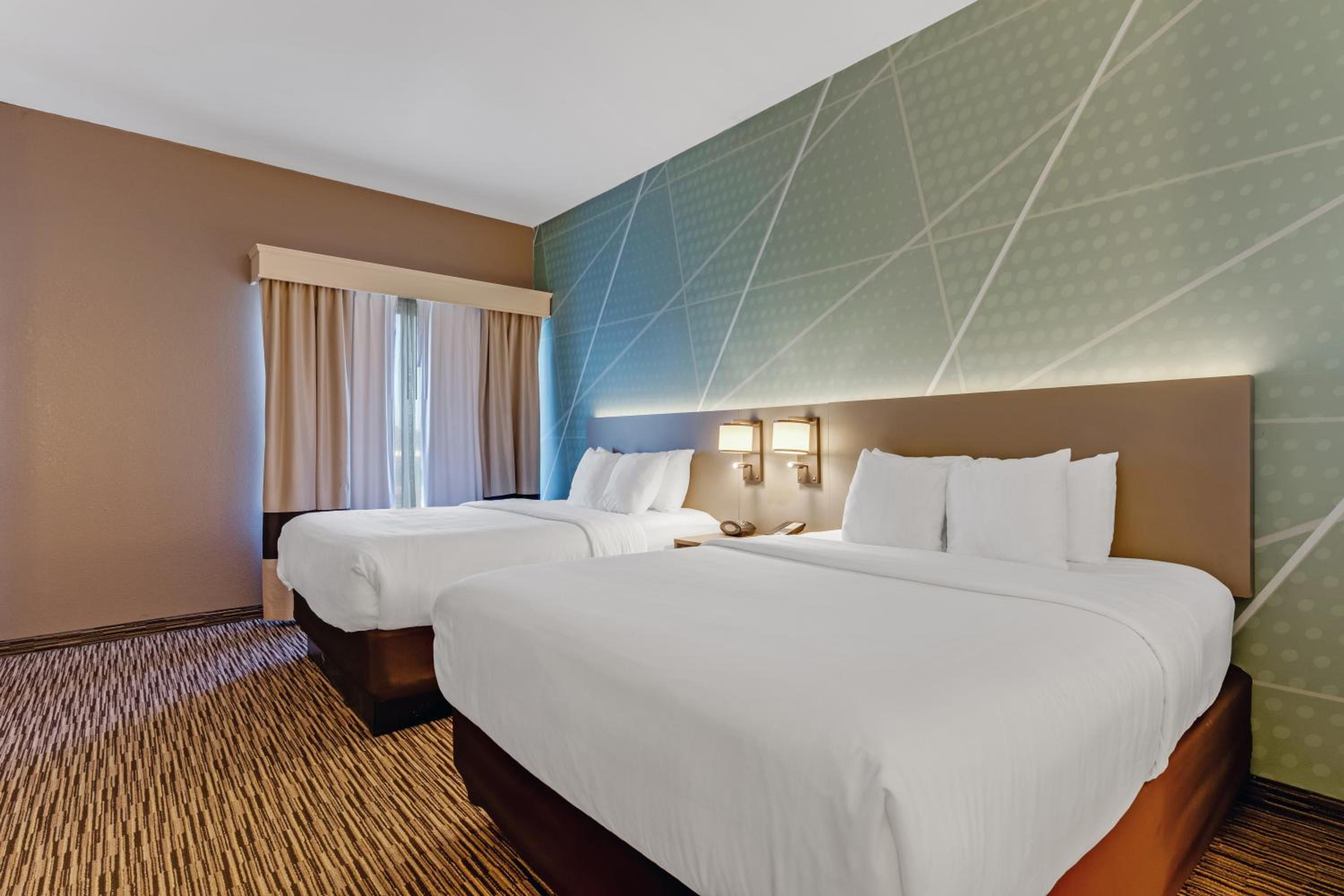 Murfreesboro Vacations - Comfort Suites - Property Image 27