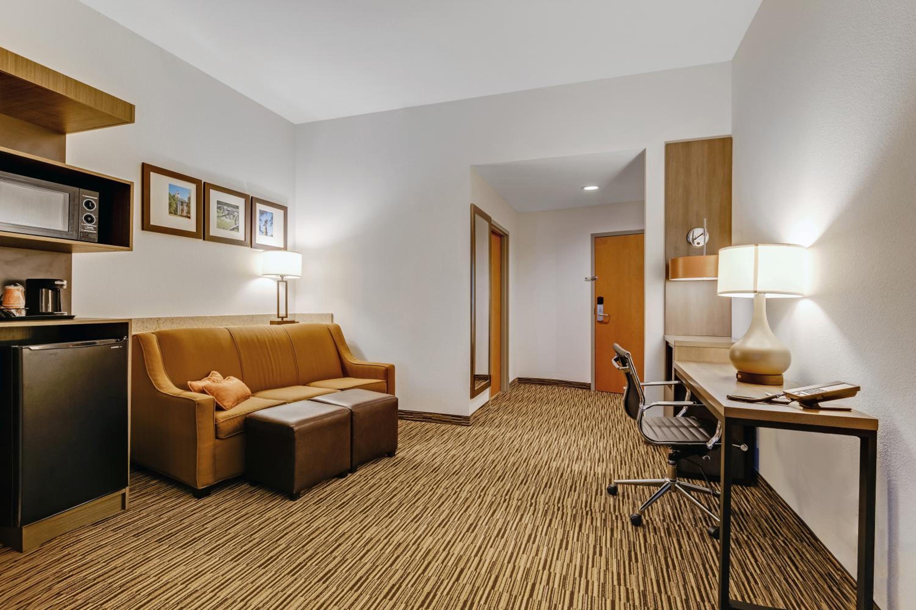 Murfreesboro Vacations - Comfort Suites - Property Image 29