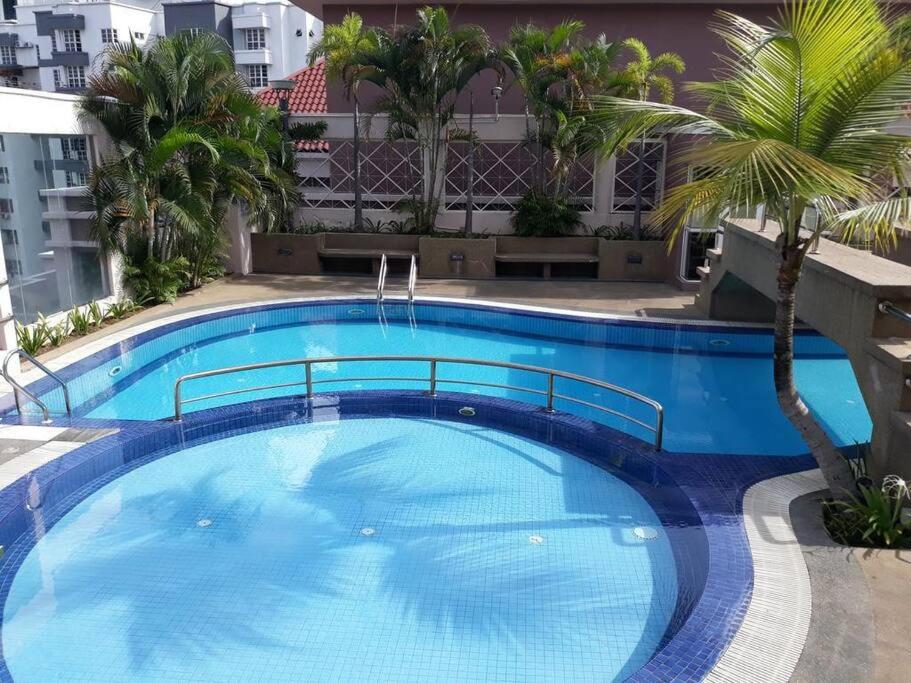 19-16 Casa Mutiara-Sweet Home city view