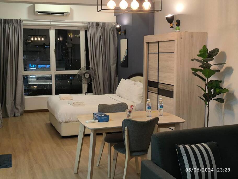 19-16 Casa Mutiara-Sweet Home city view