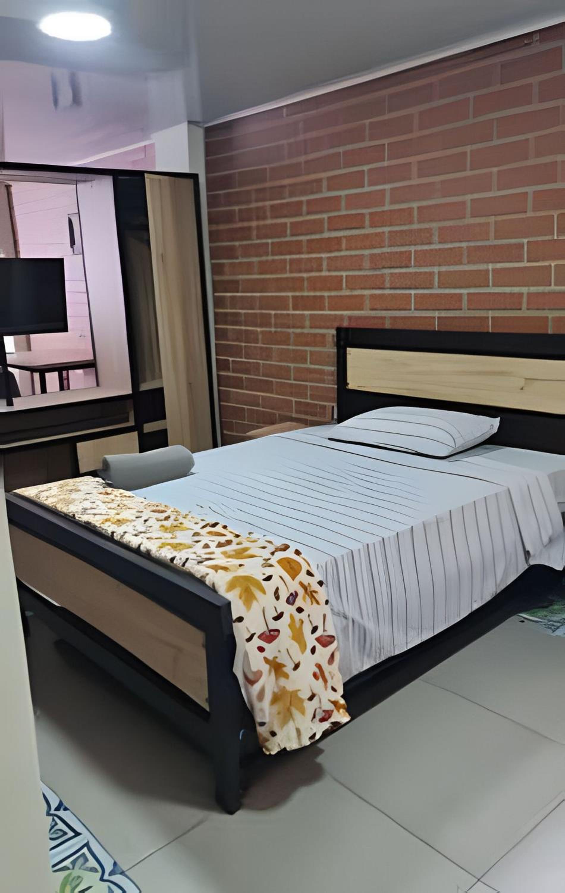 Loft Brigitte en Medellin comodo y economico 202