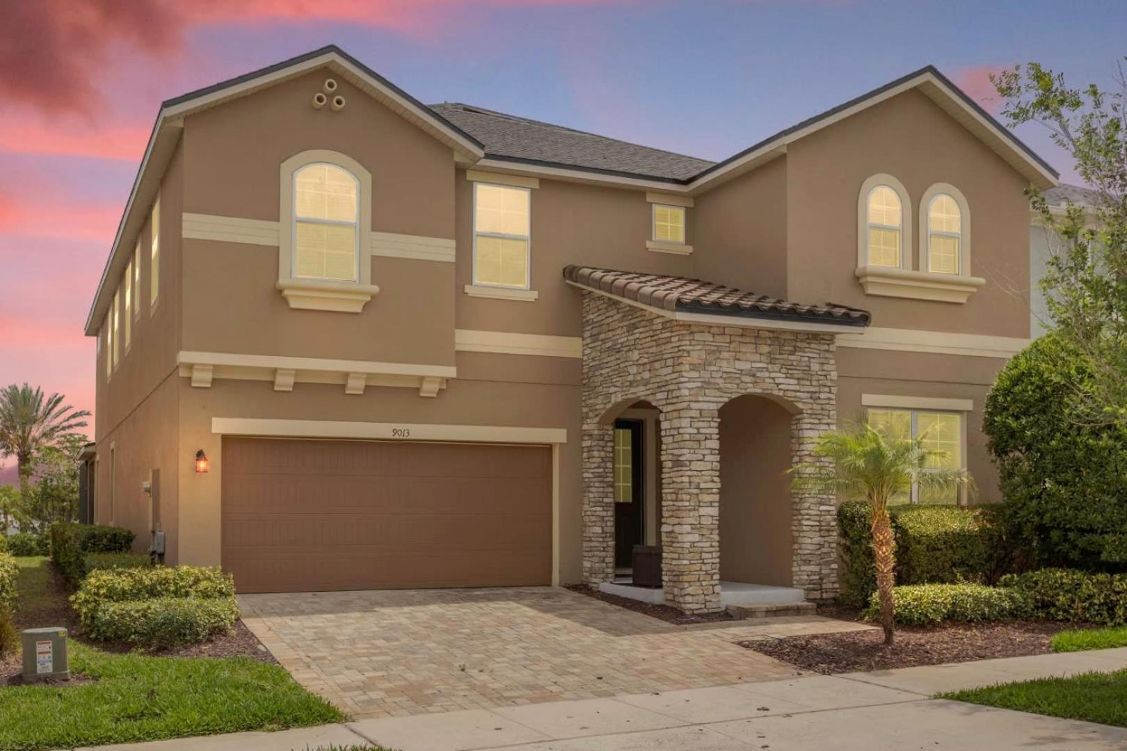 Stunning New 9BR Villa w Game Room Private Pool