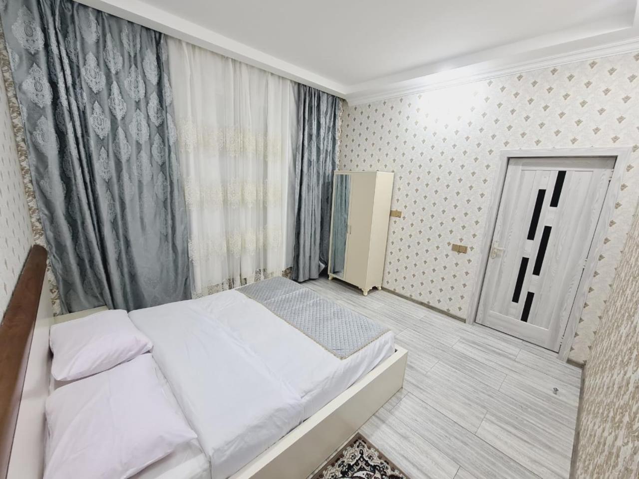 White Luxry villa OR
