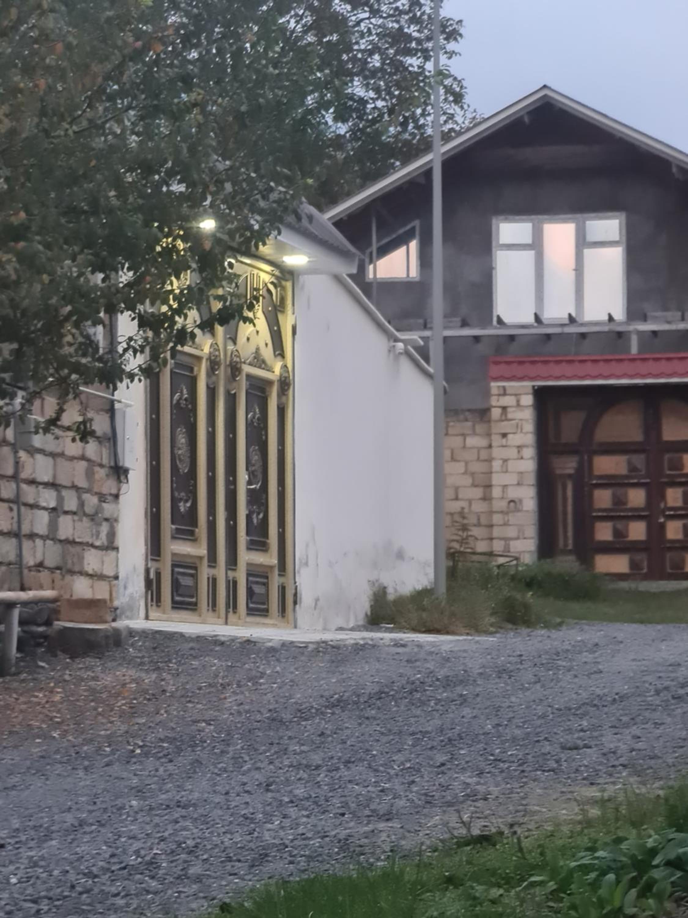 White Luxry villa OR
