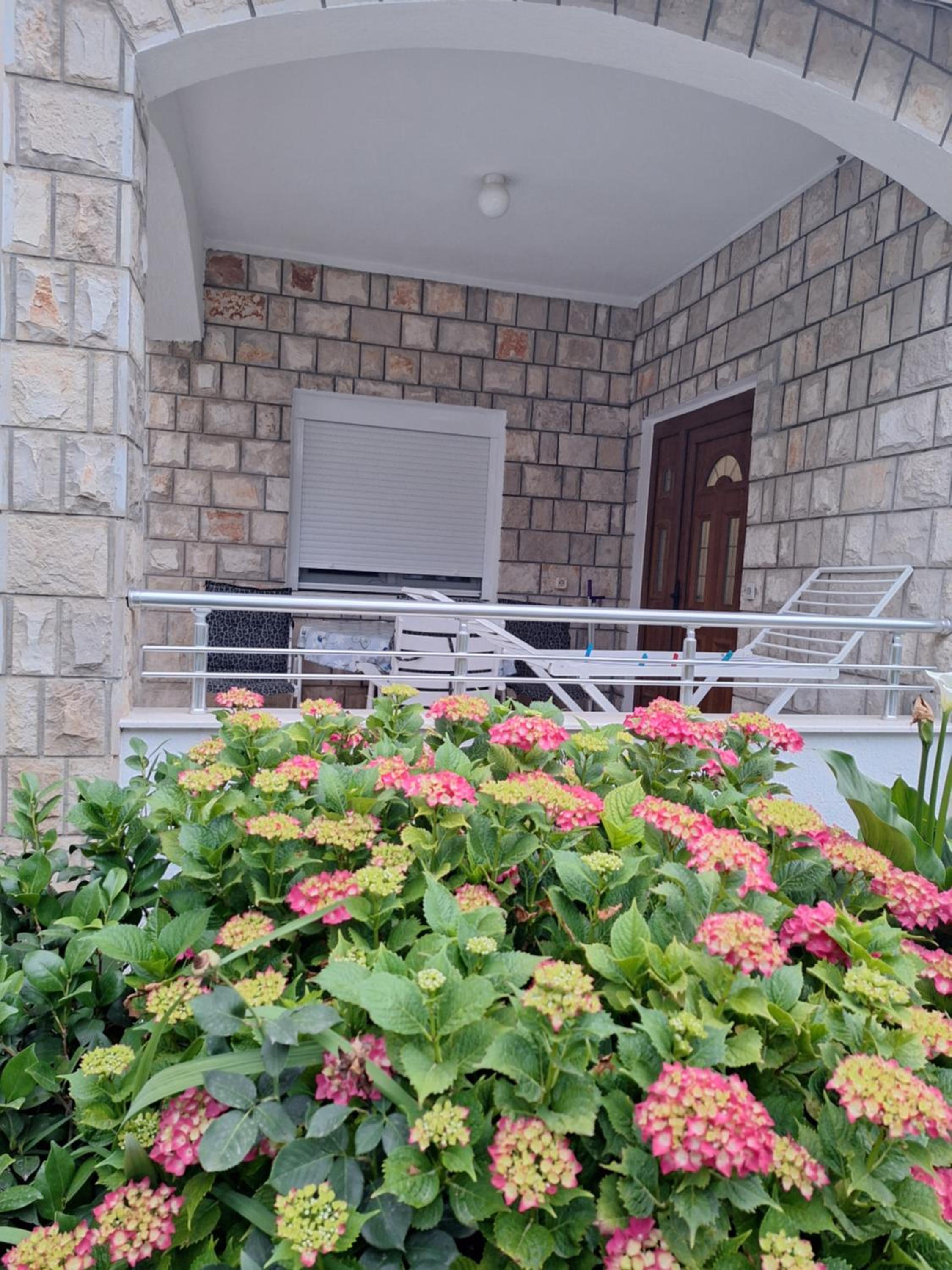 Apartments Kuc