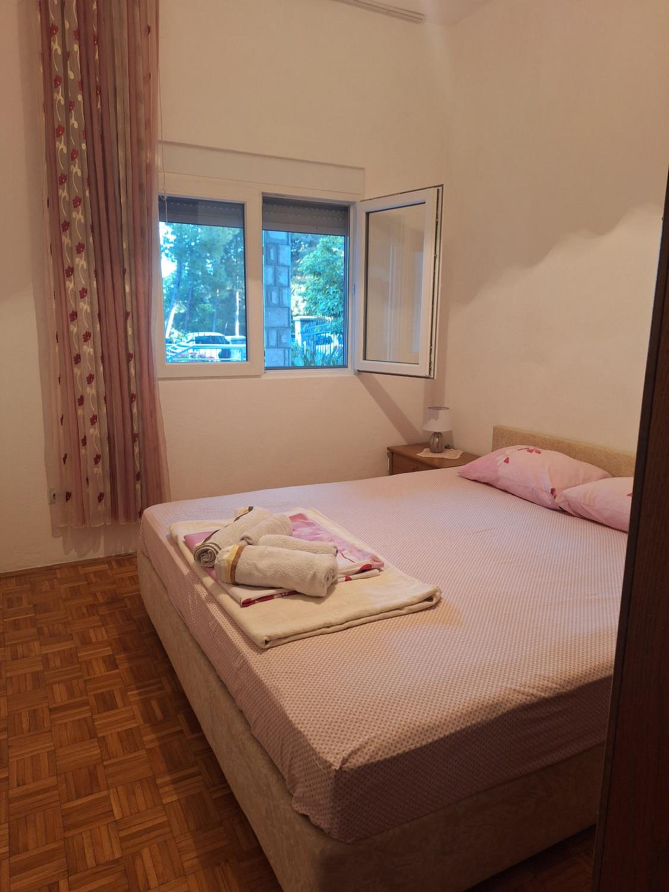 Apartments Kuc