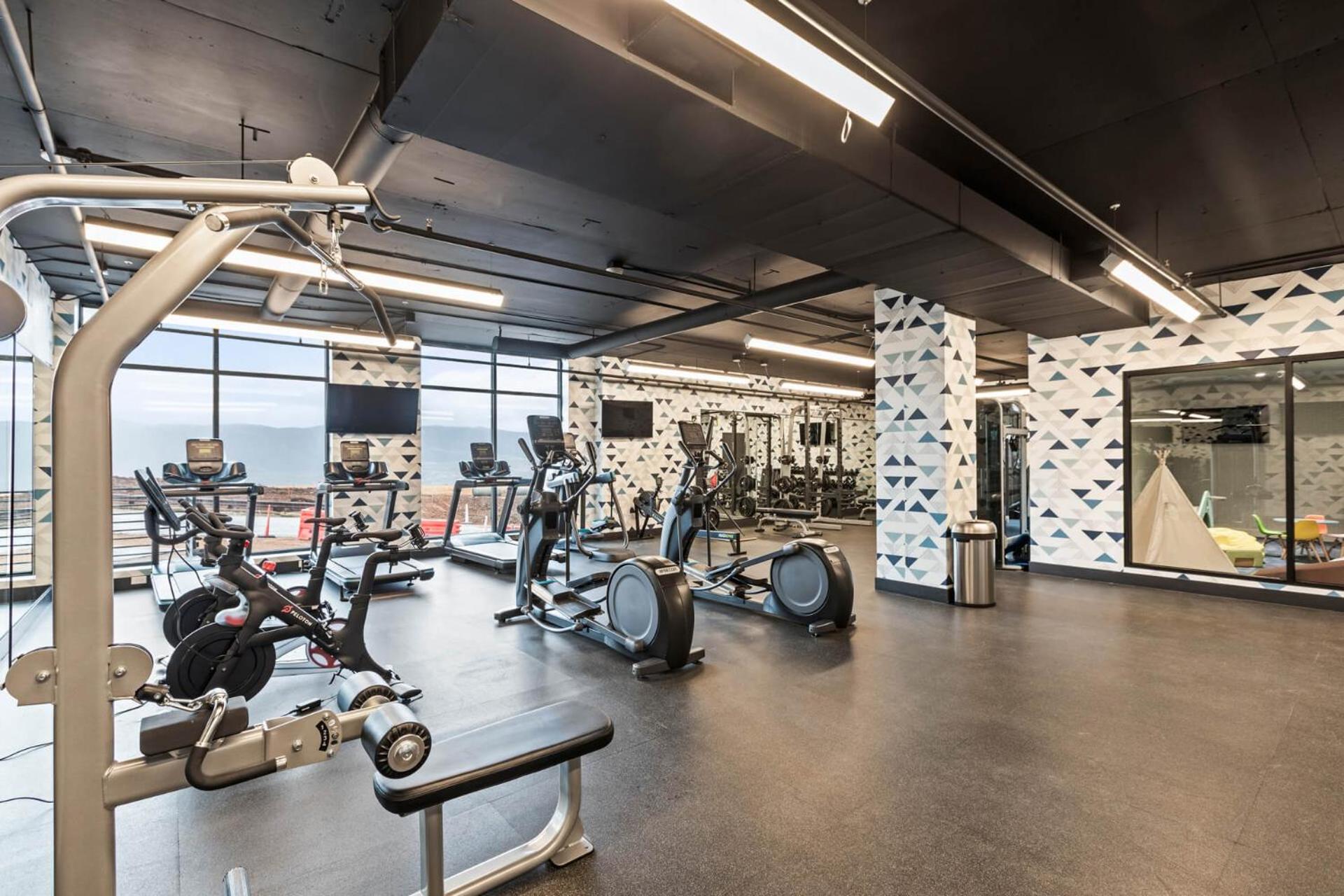 Photo 9
