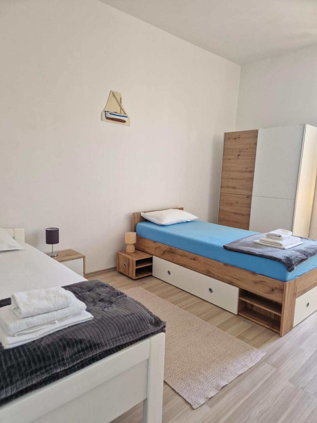 Apartment Pape