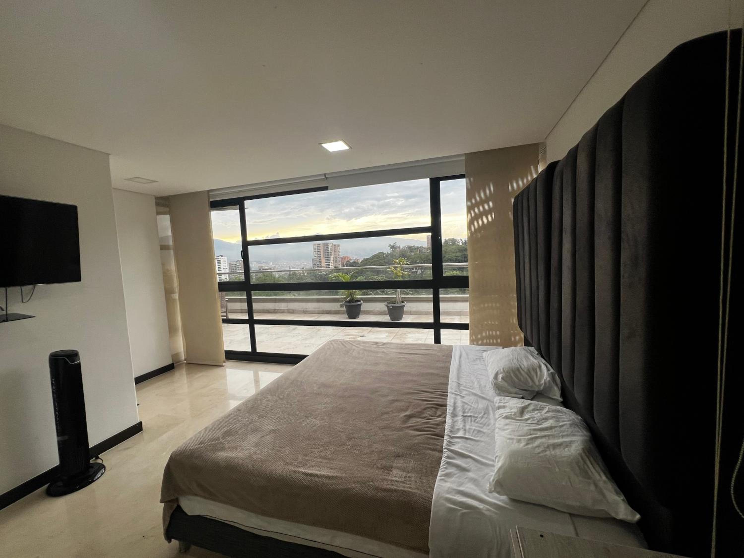 Modern Units Poblado with stunning view