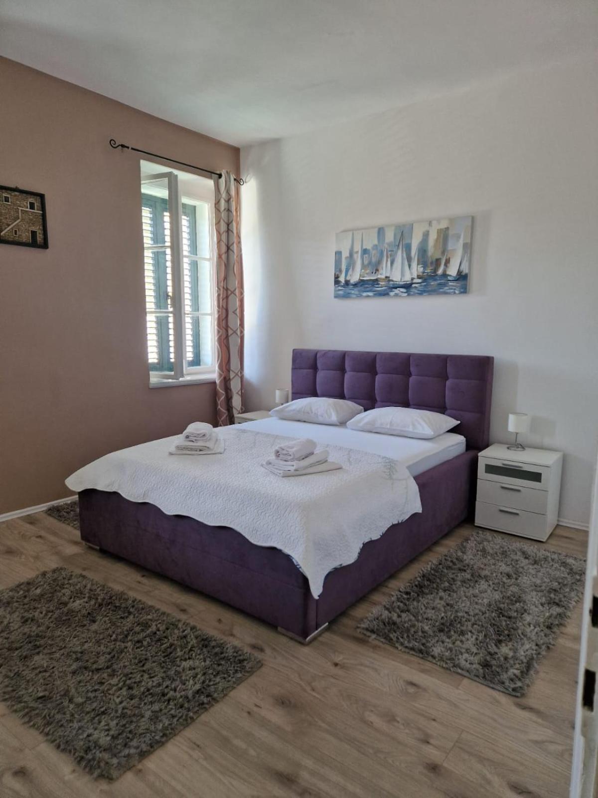 Apartment Pape