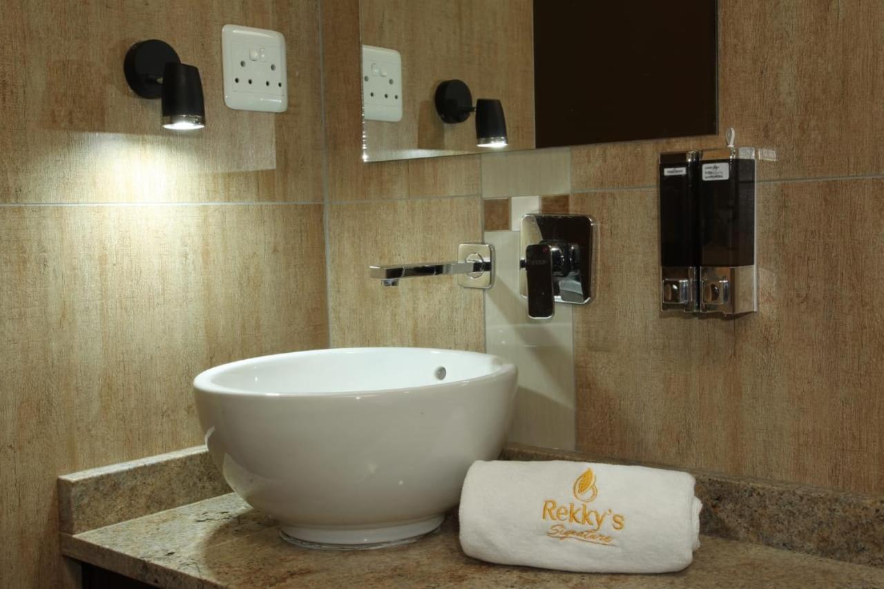 Rekky Signature Guesthouse