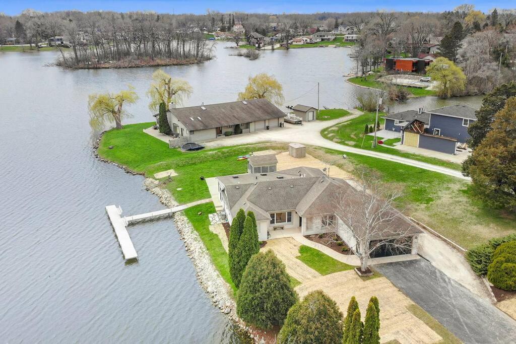 Lake Home with Scenic View, Private Pier, and Hot Tub - Property Image 22