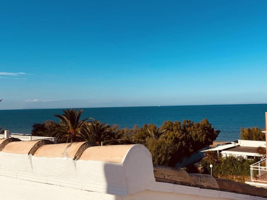 Charming penthouse with stunning seaview