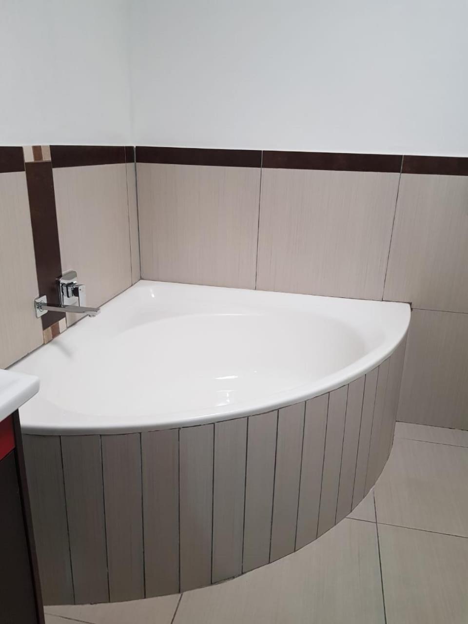 Rekky Signature Guesthouse