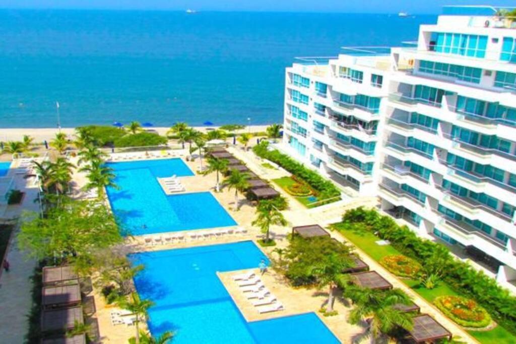 Edificio Playa dormida 2 con Piscina y playa