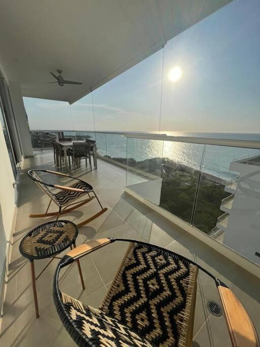 Edificio Playa dormida 2 con Piscina y playa