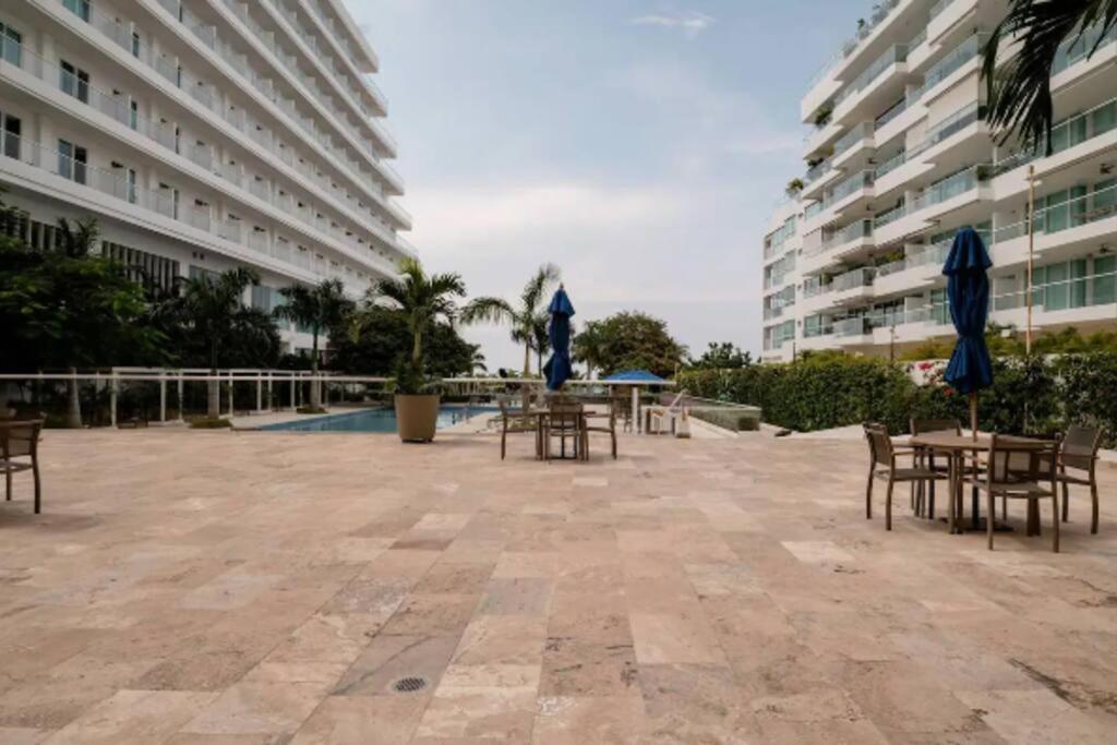 Edificio Playa dormida 2 con Piscina y playa