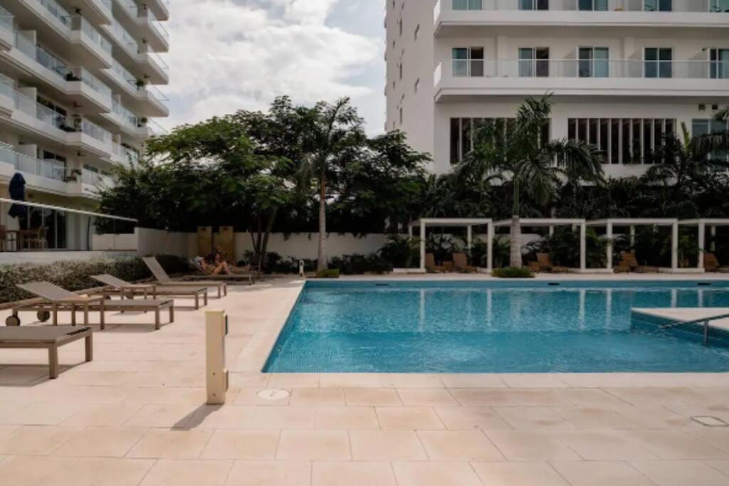 Edificio Playa dormida 2 con Piscina y playa