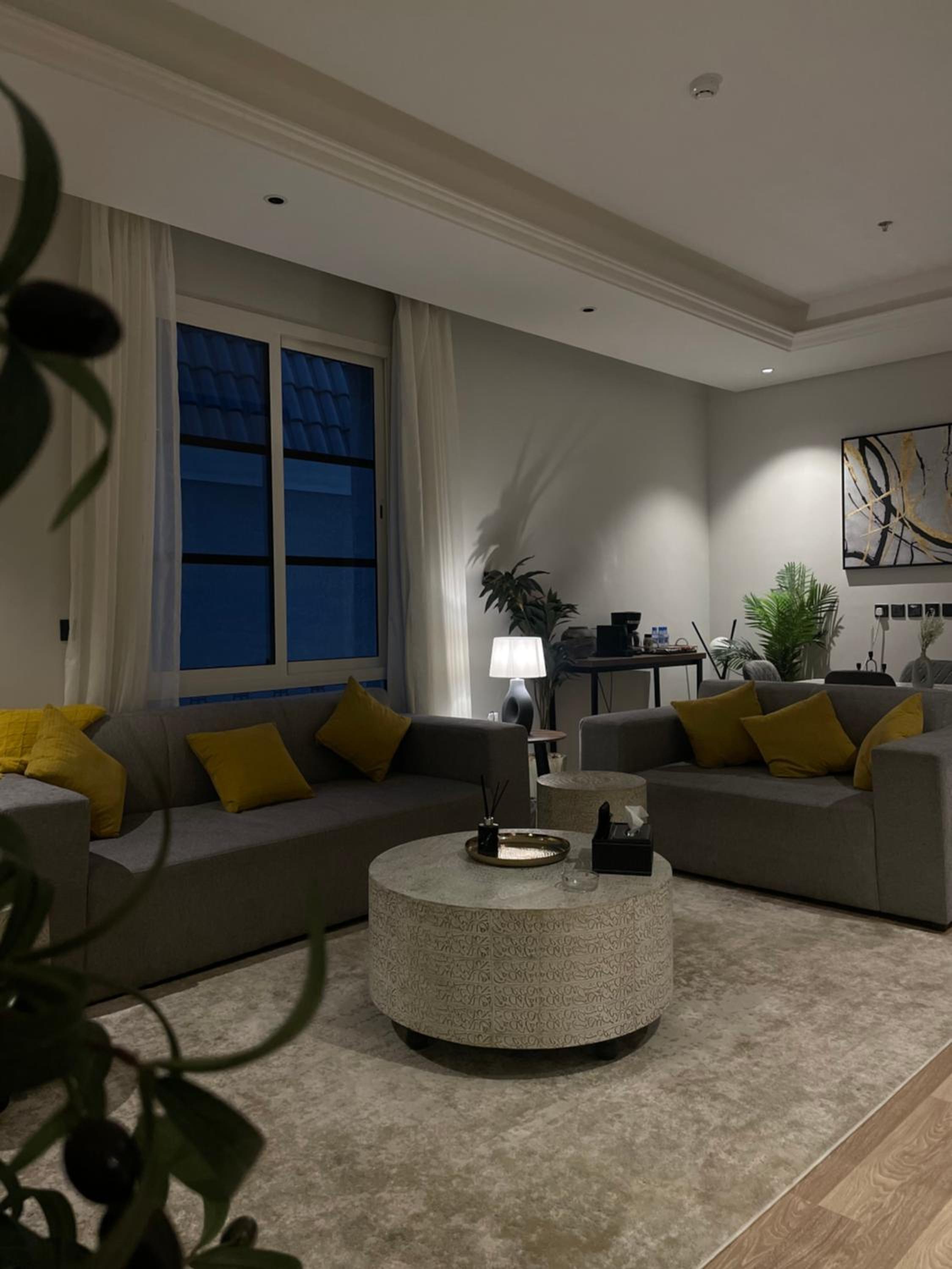 luxury Apartment Al Majdiah Residence،9