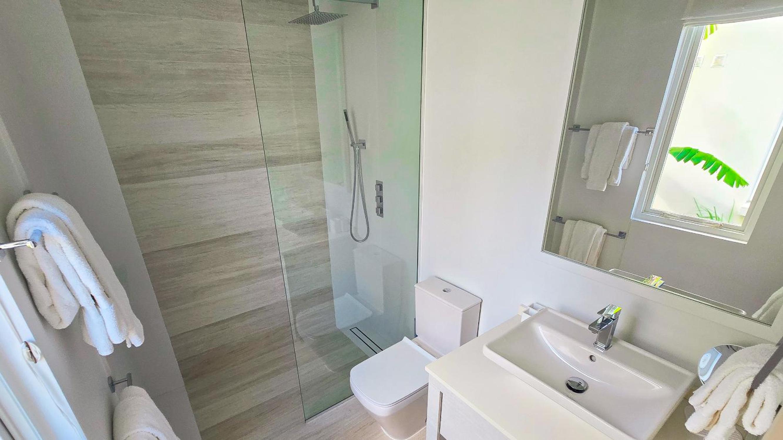 Colourful Serene 3BR Luxury Villa at Porters Place