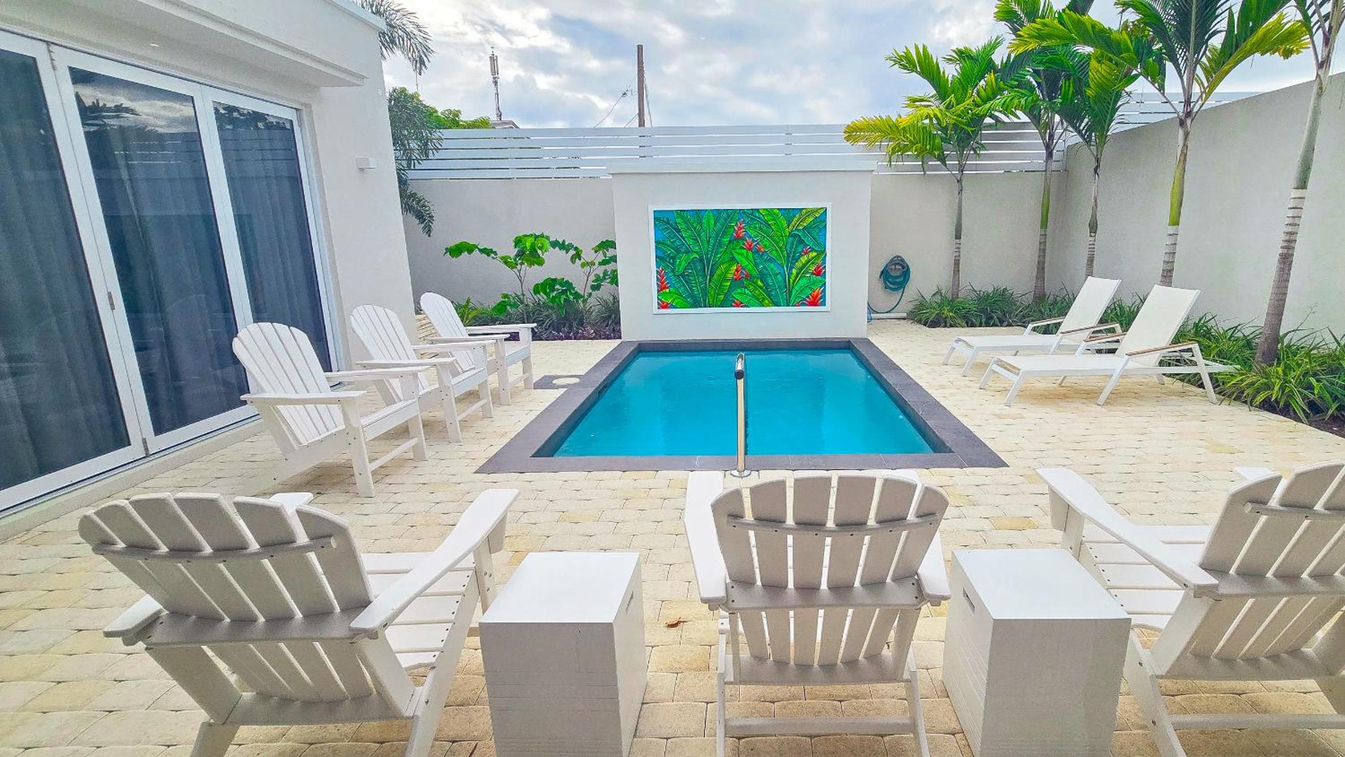Colourful Serene 3BR Luxury Villa at Porters Place