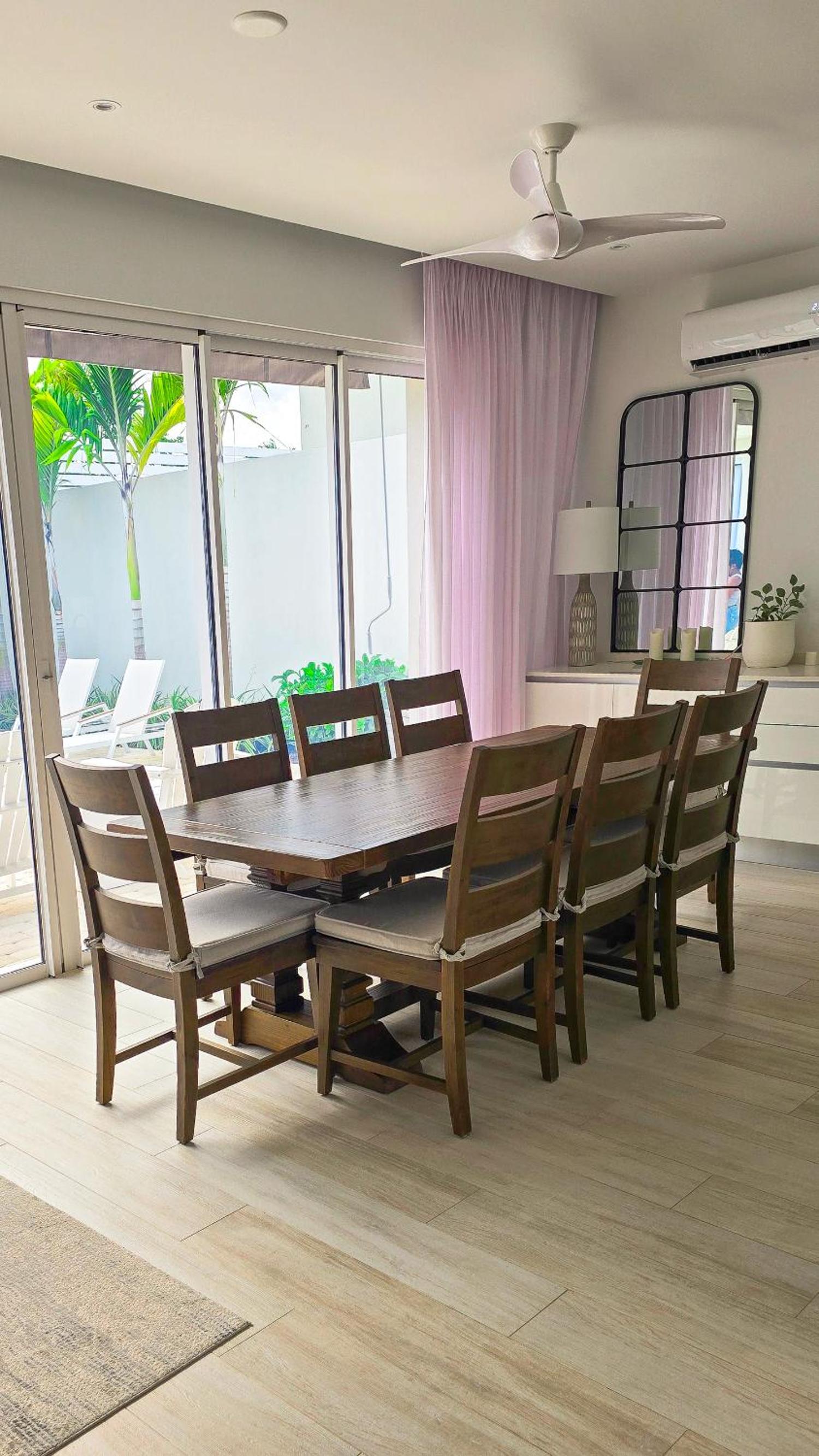 Colourful Serene 3BR Luxury Villa at Porters Place