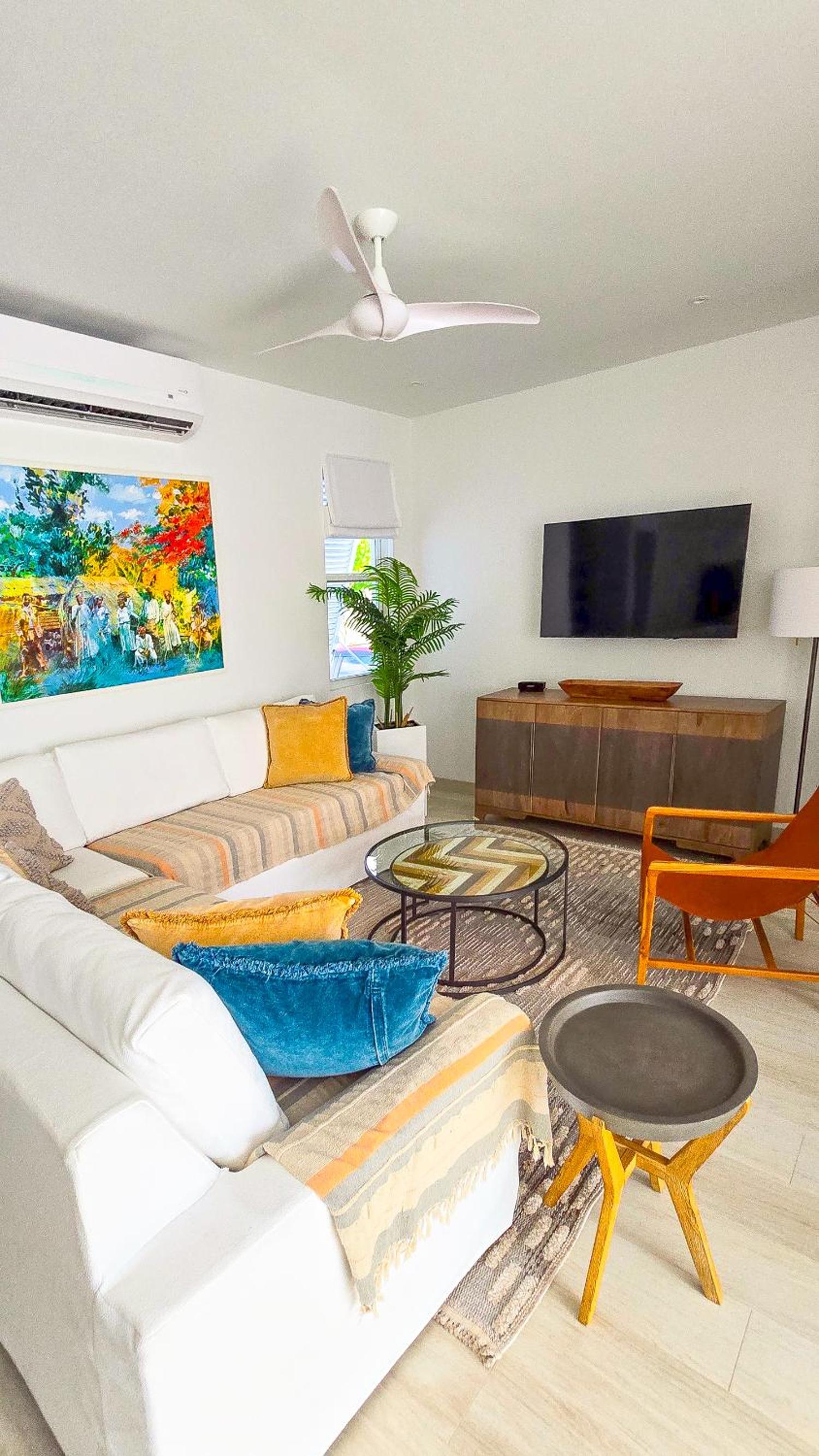 Colourful Serene 3BR Luxury Villa at Porters Place