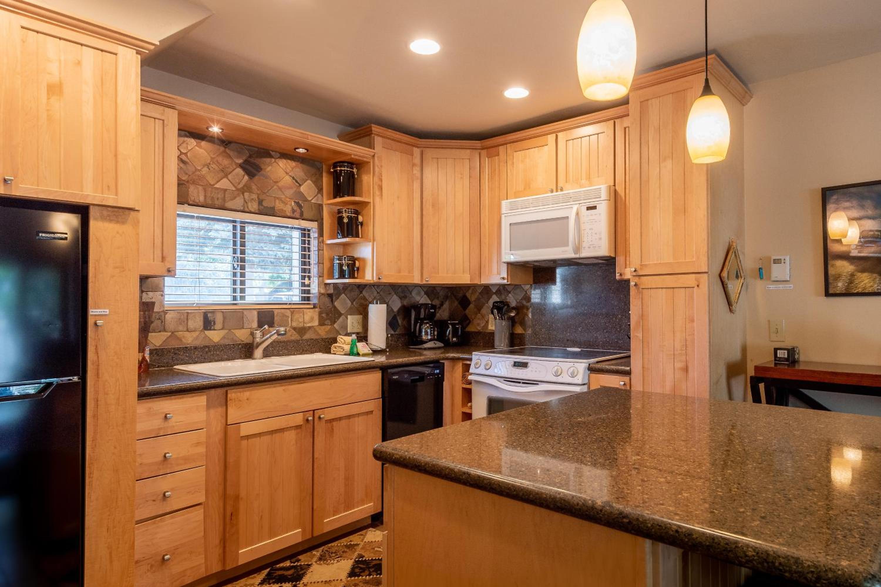 Ketchum Vacations - Alpine Villa Condo 1 - Property Image 5