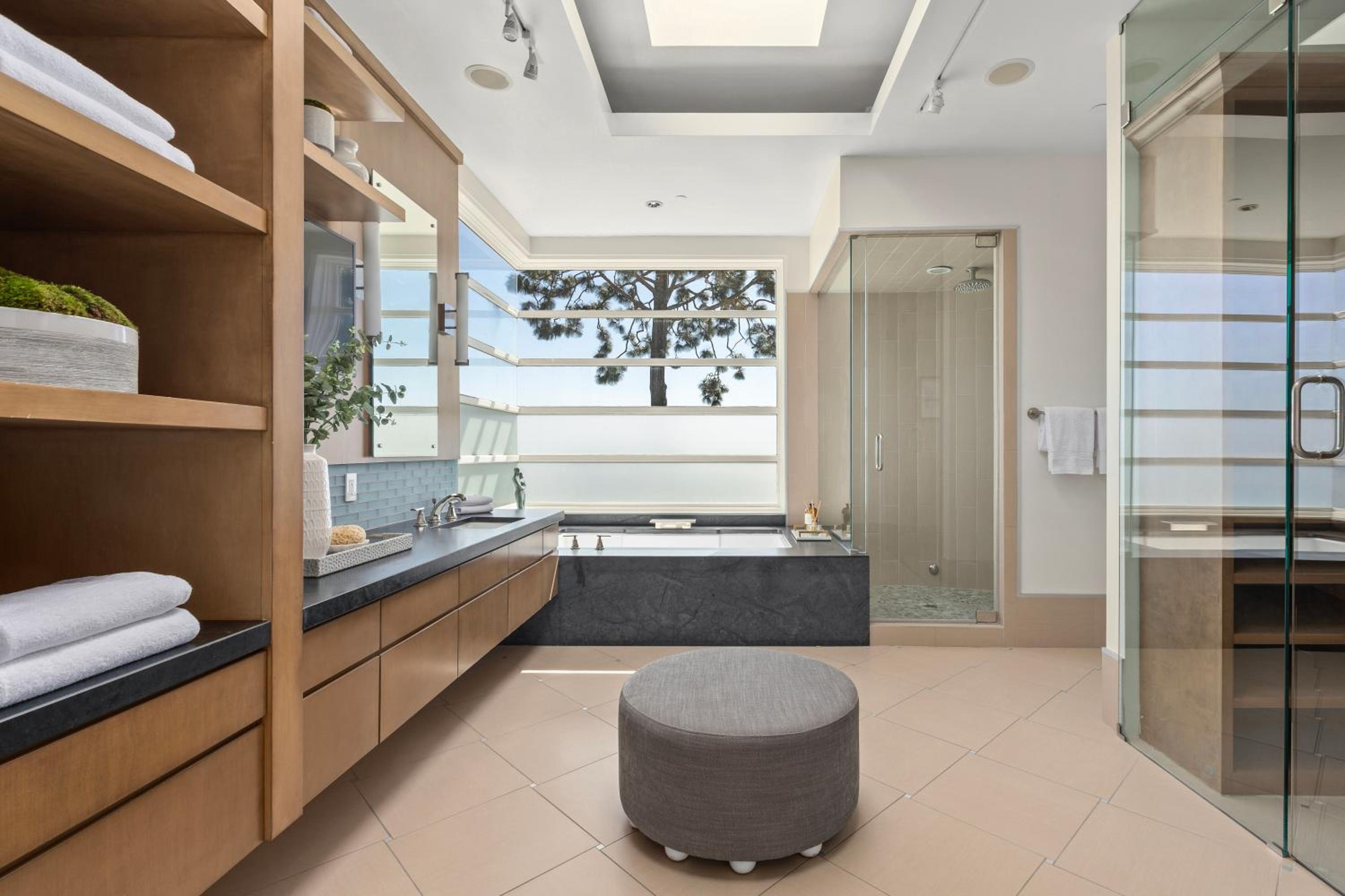 Trousdale Grand