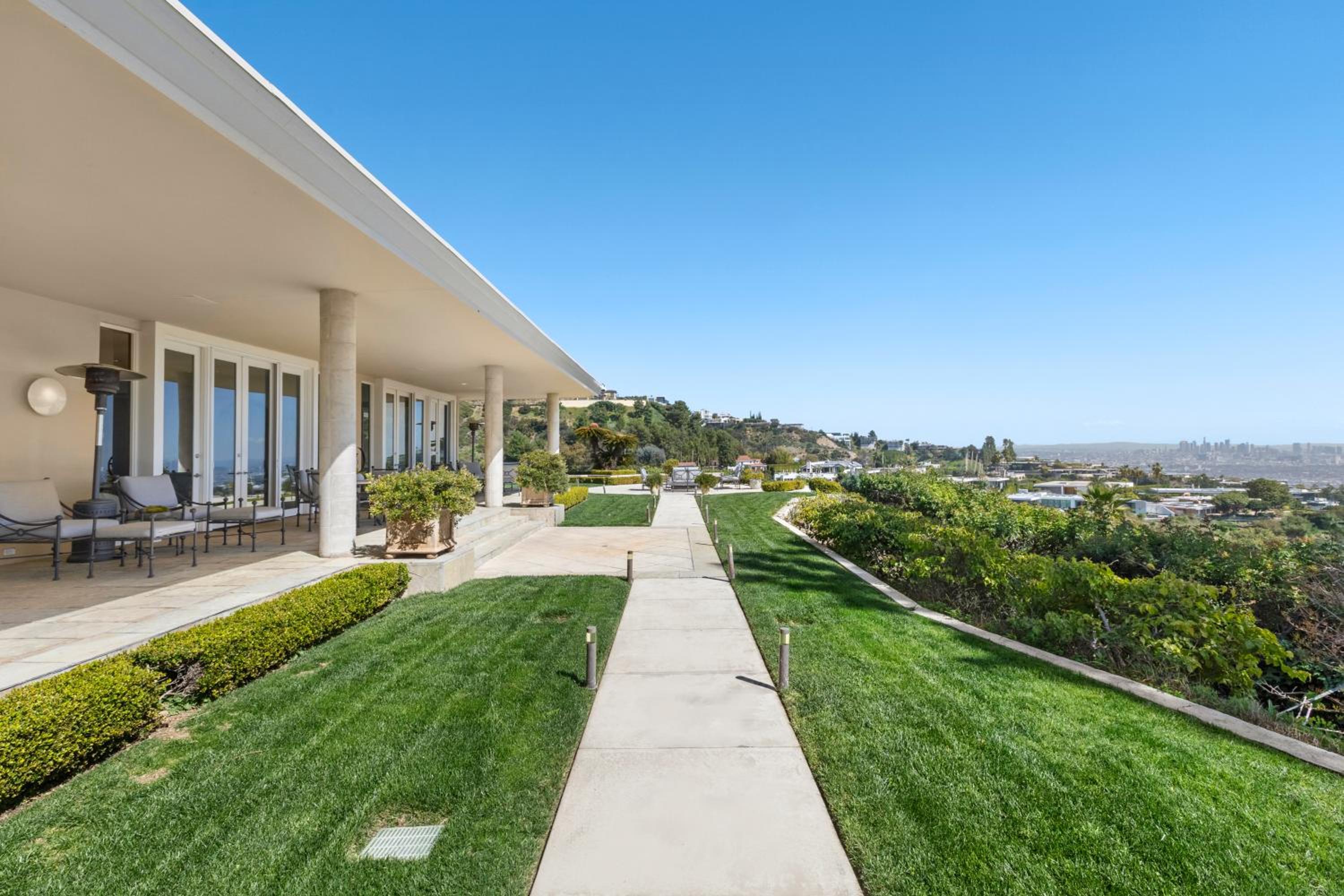 Trousdale Grand