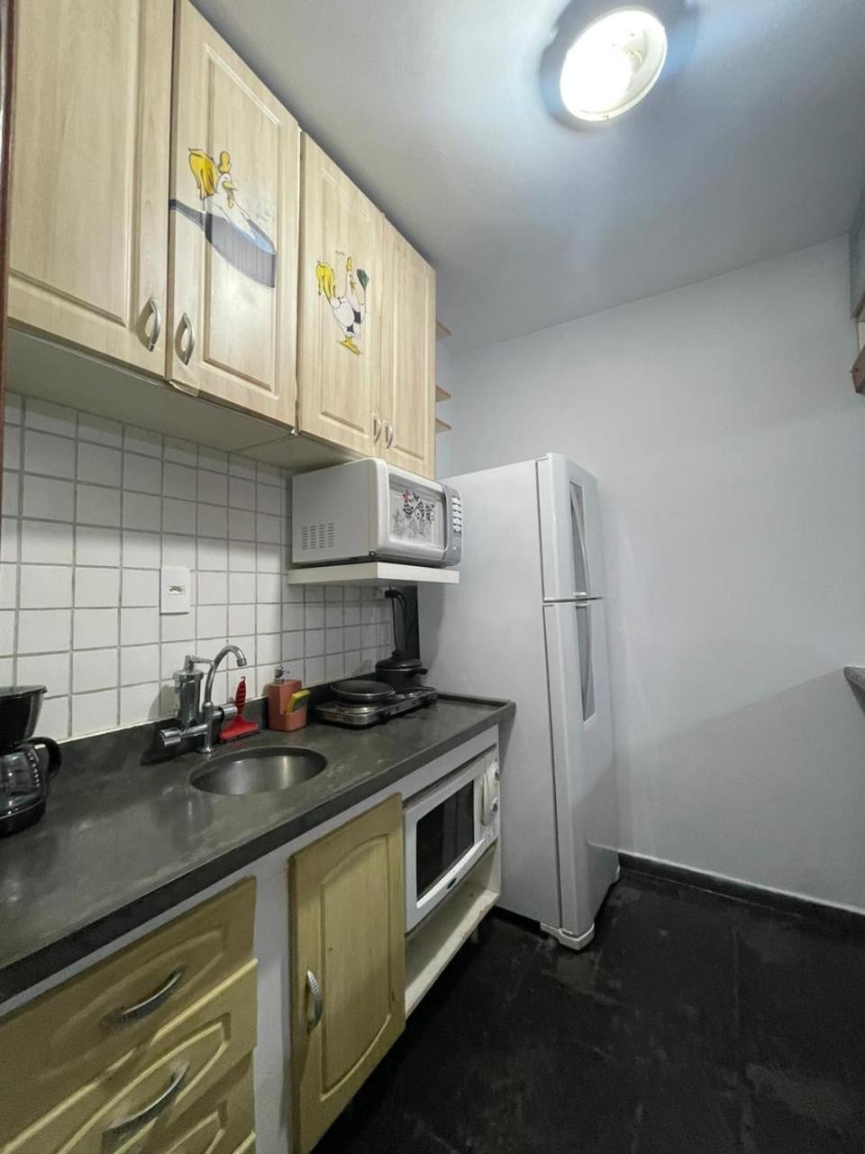 Flat com piscina ao lado da praia