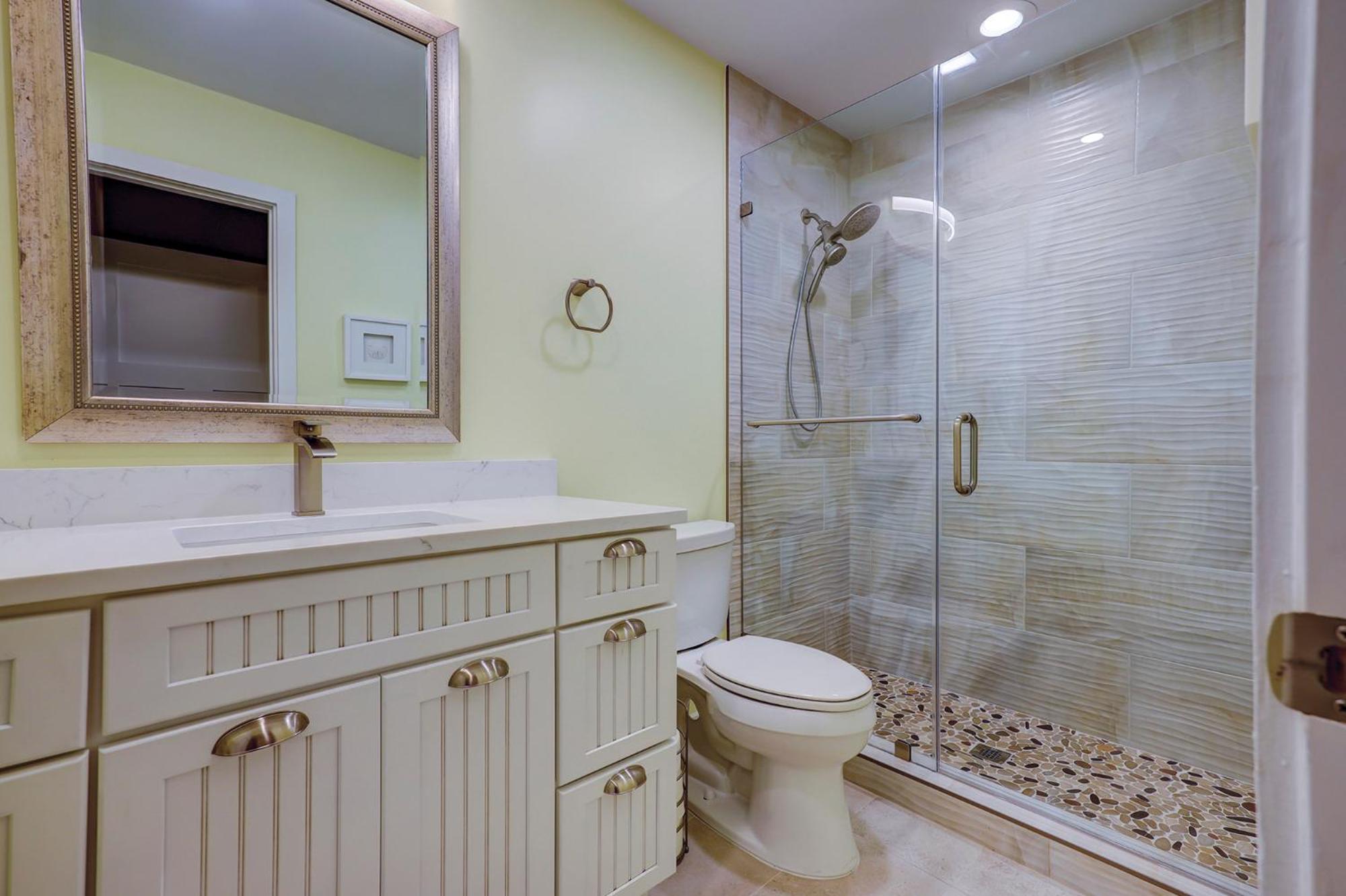 Updated luxury two bedroom The Greens Condo New Baths walk in shower Nice Kitchen Golf Views view 3