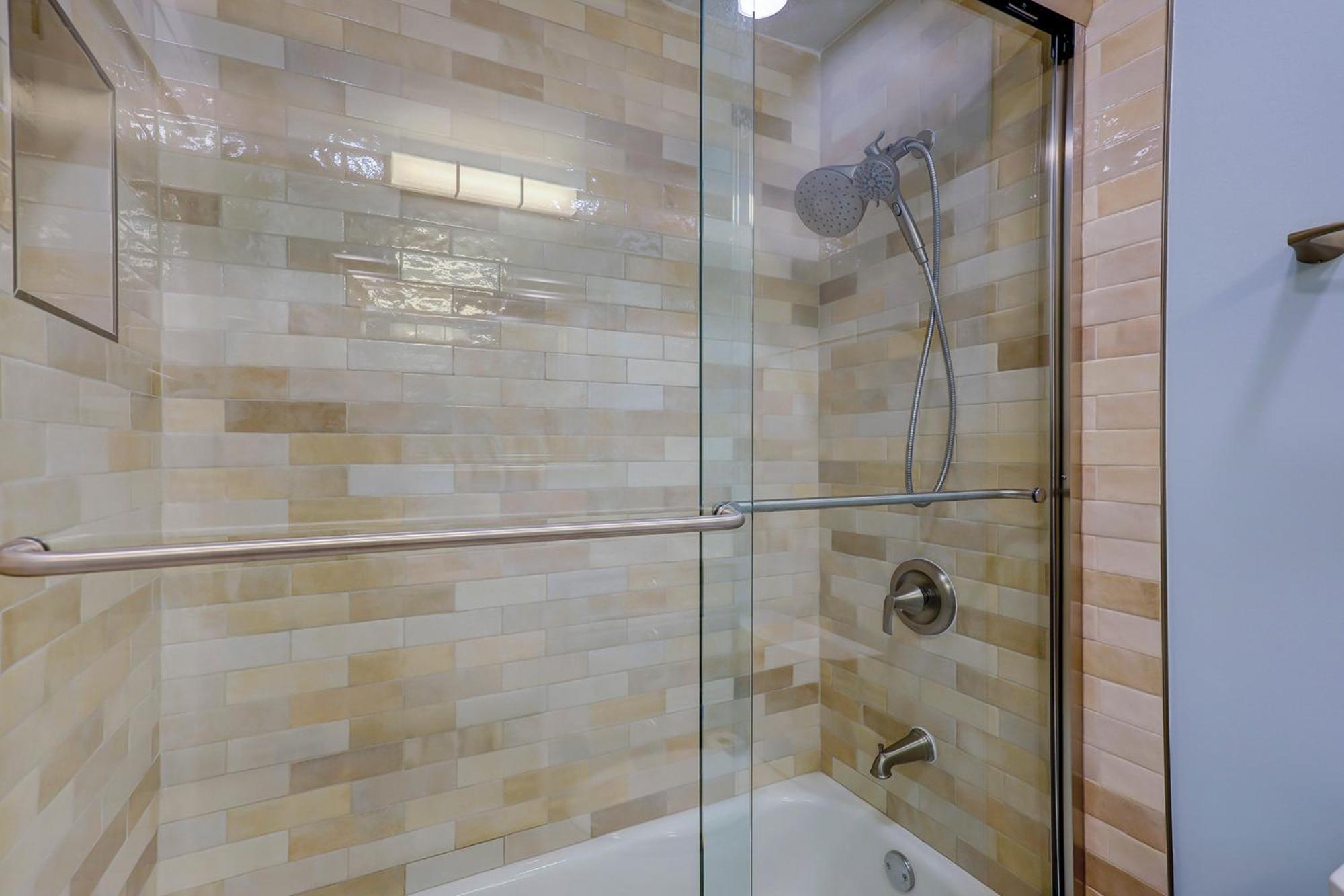 Updated luxury two bedroom The Greens Condo New Baths walk in shower Nice Kitchen Golf Views view 4