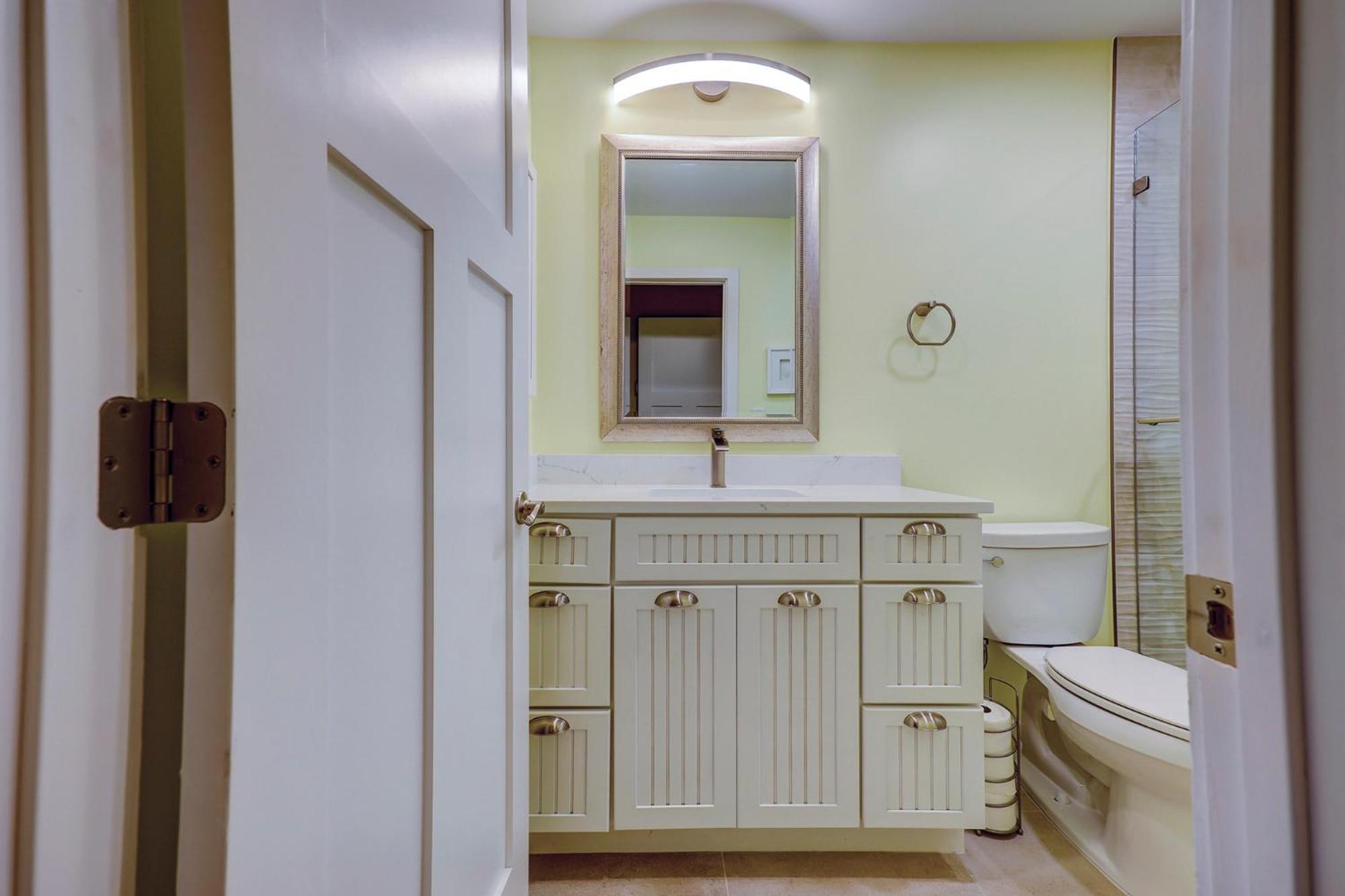 Updated luxury two bedroom The Greens Condo New Baths walk in shower Nice Kitchen Golf Views view 5