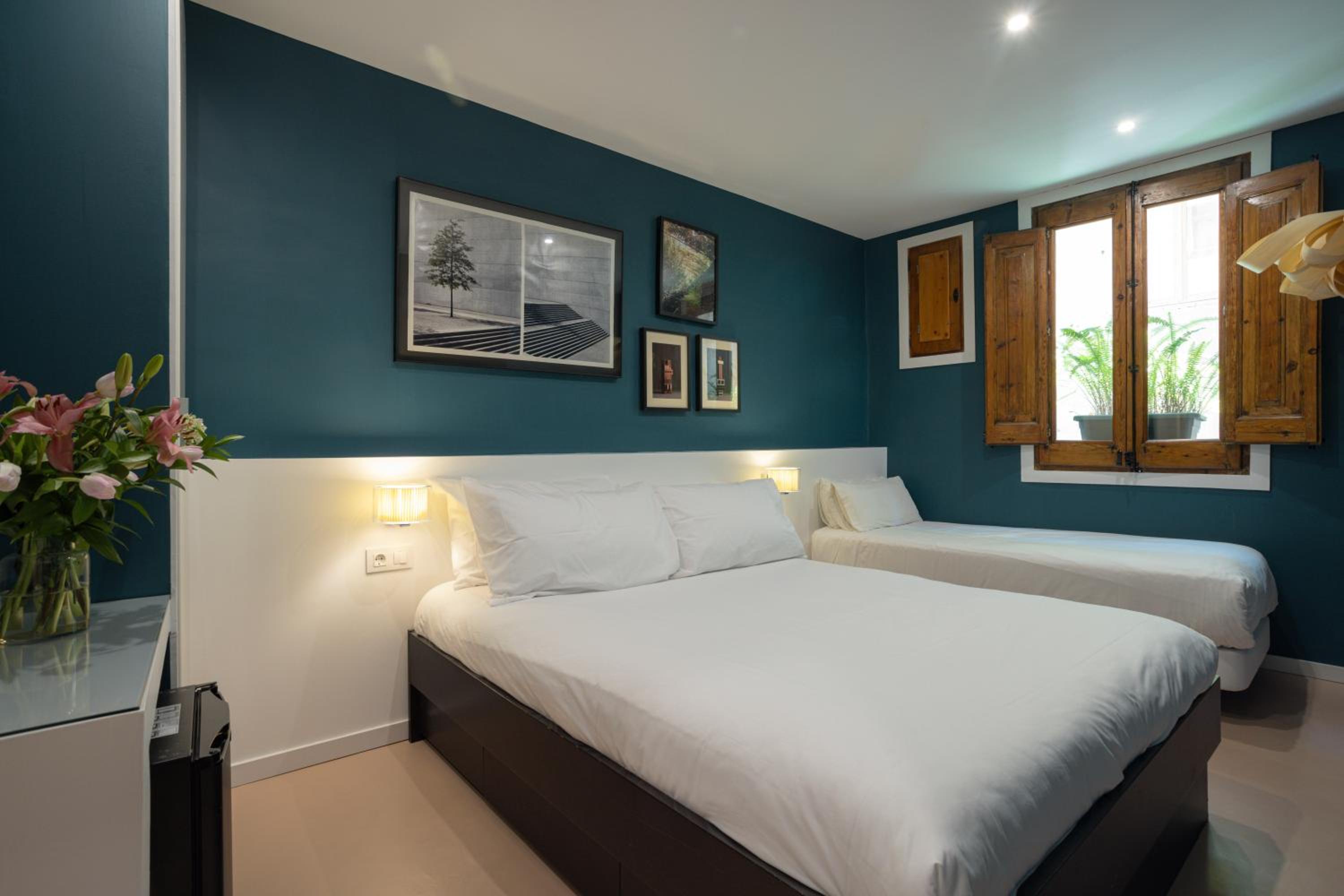 Hostal Sol y K