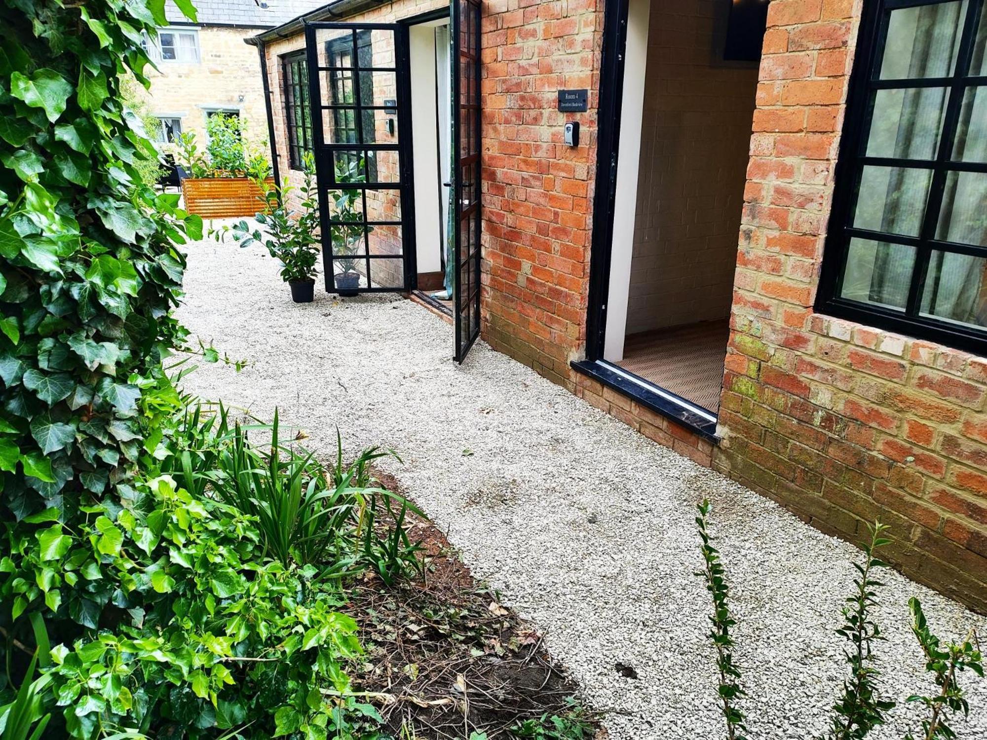 Cotswold Bankview