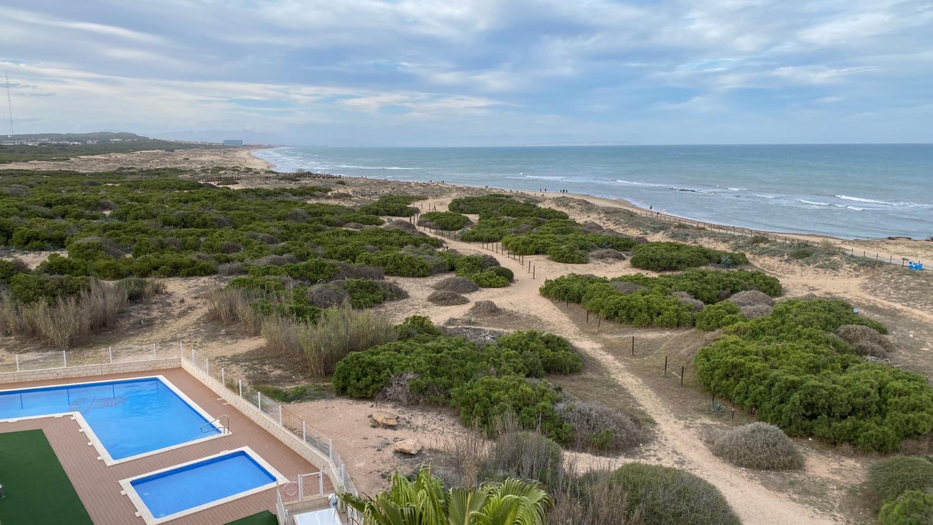 Beachfront apartment in La Mata