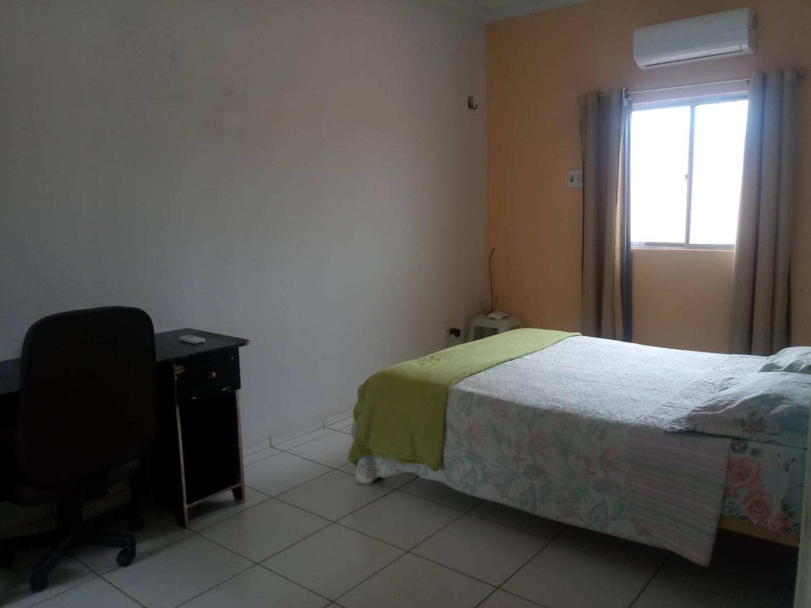 Casa em Condomínio