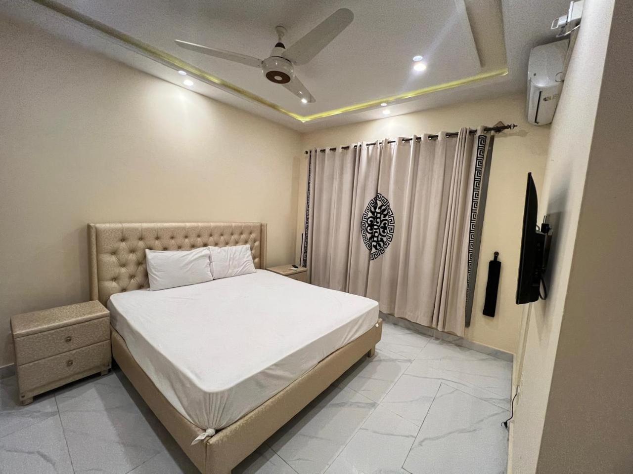 Bed & Break Fast view 4